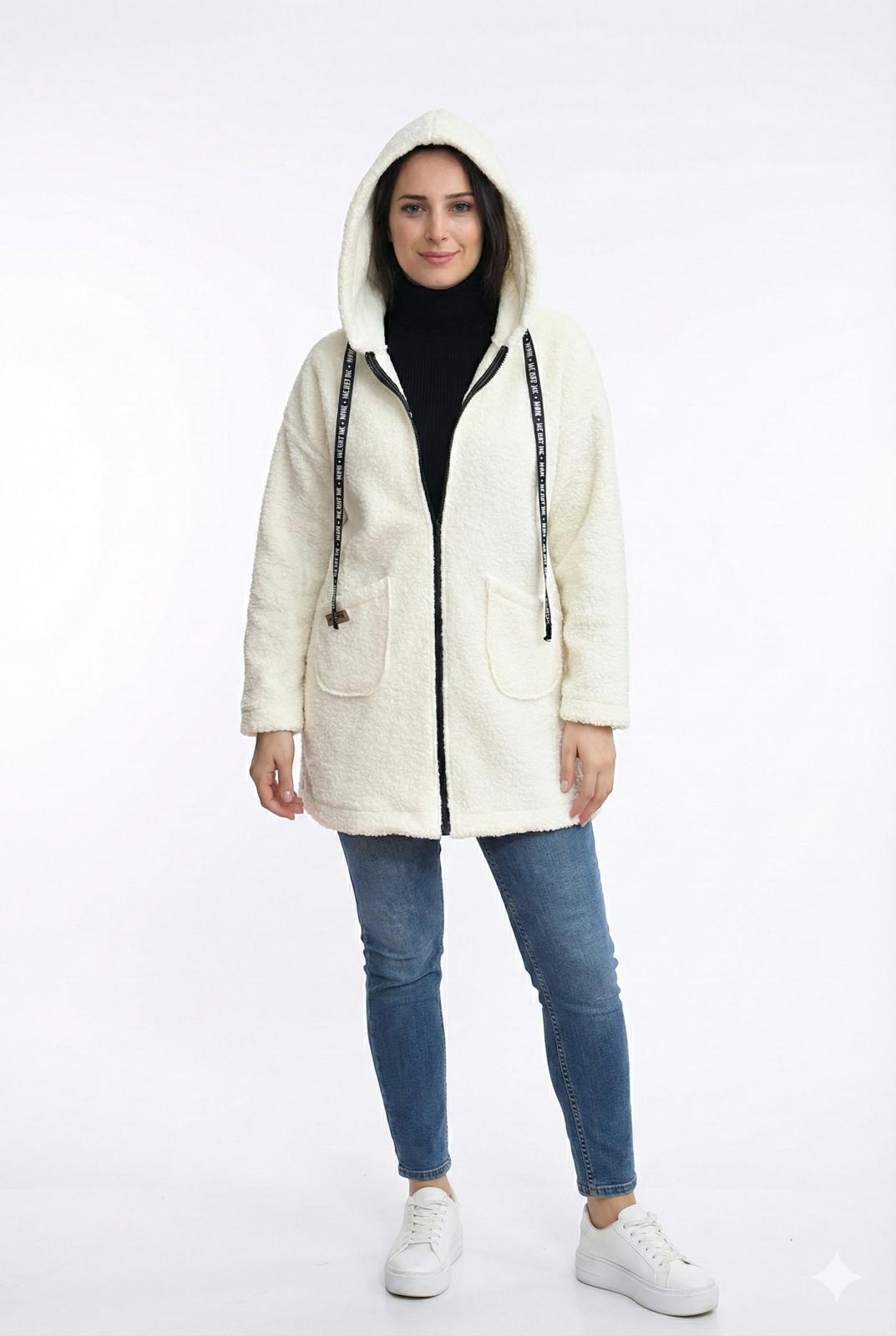 KAPÜŞONLU BUKLET BÜYÜK BEDEN  DİZ ÜSTÜ MONT ekru