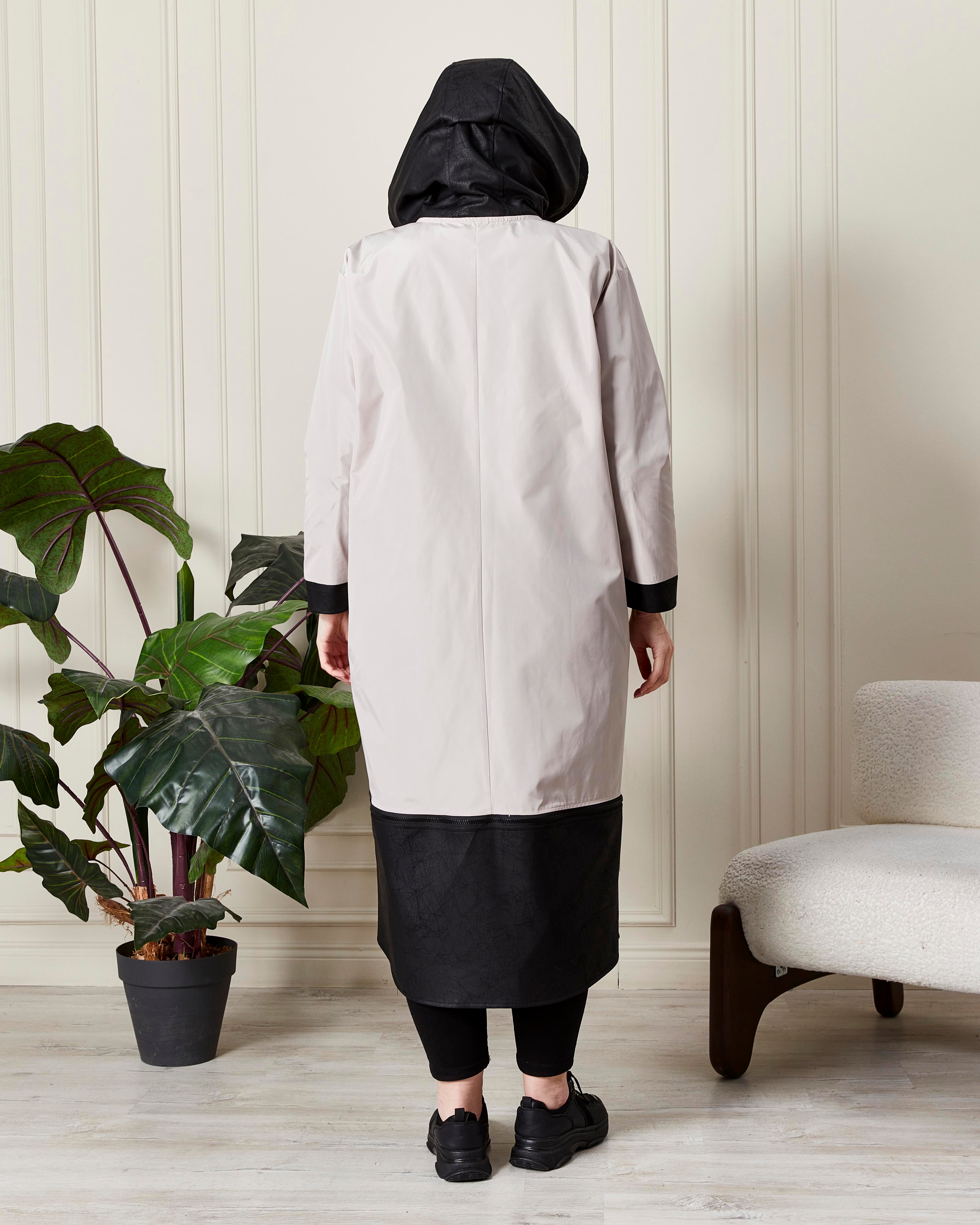 Modern Kesim Kapüşonlu Yağmurluk Krem