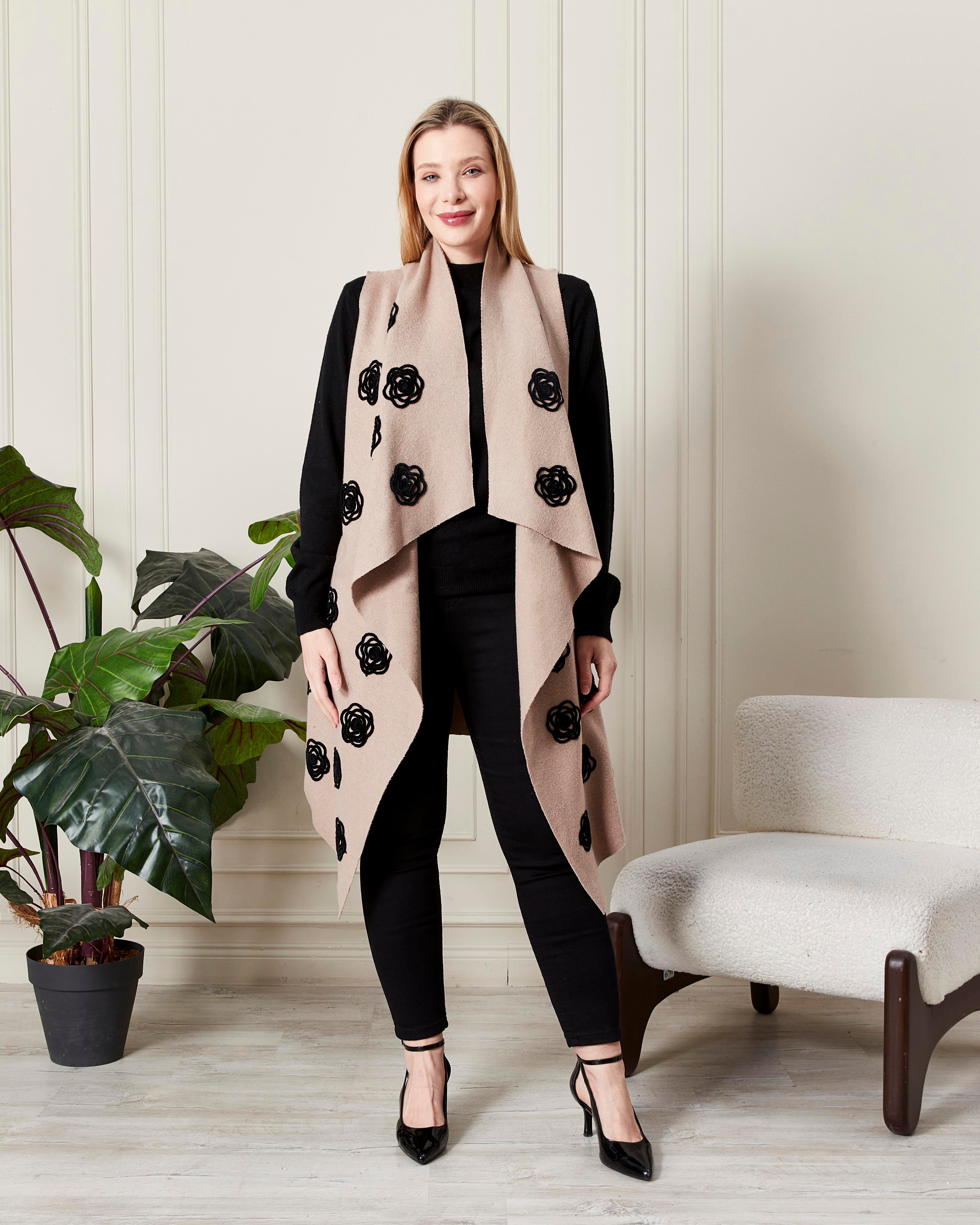 Nakış Detaylı Şal Yaka Uzun Yelek Krem