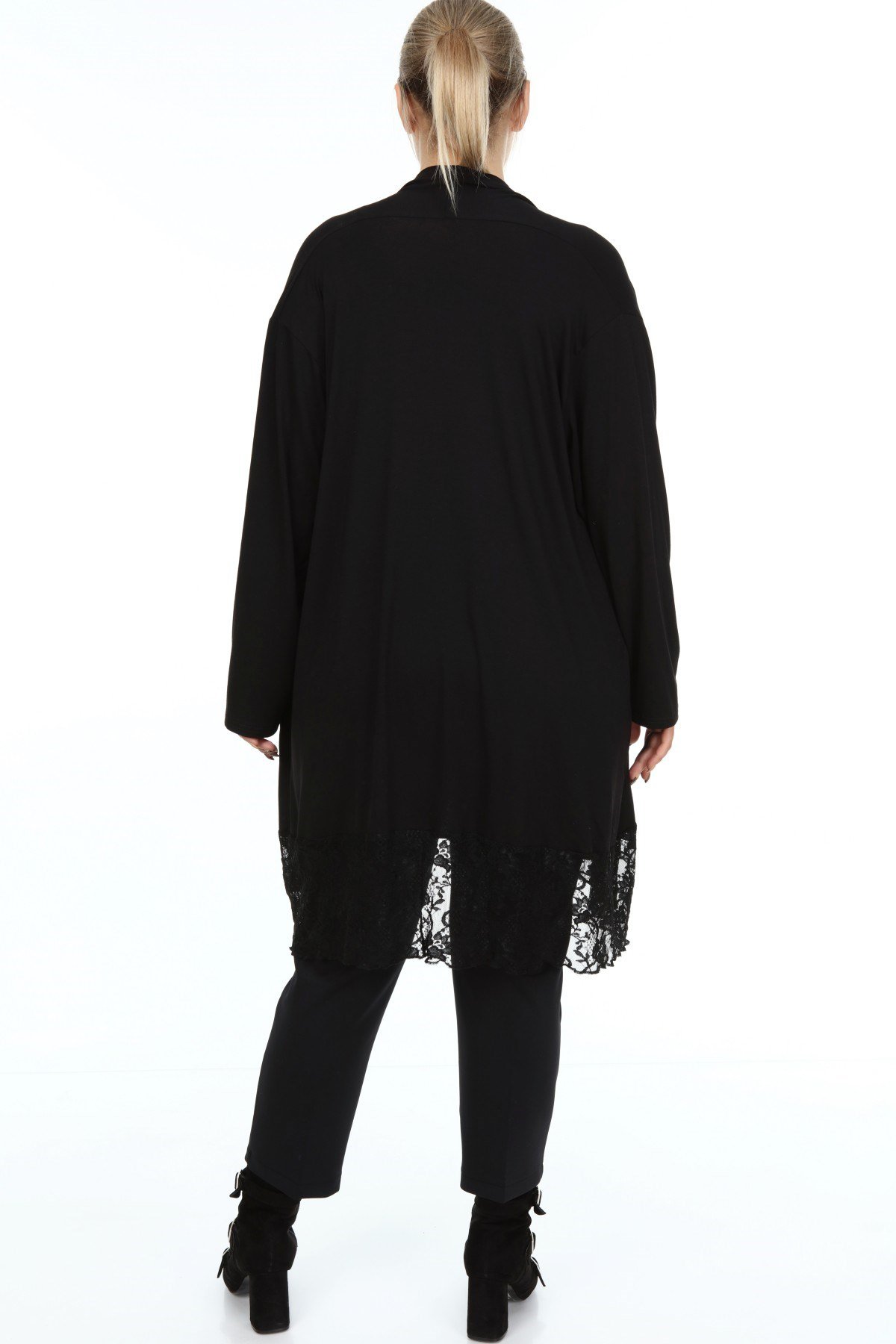 Zerotantik Eteği Dantelli Viskon Büyük Beden Hırka Siyah