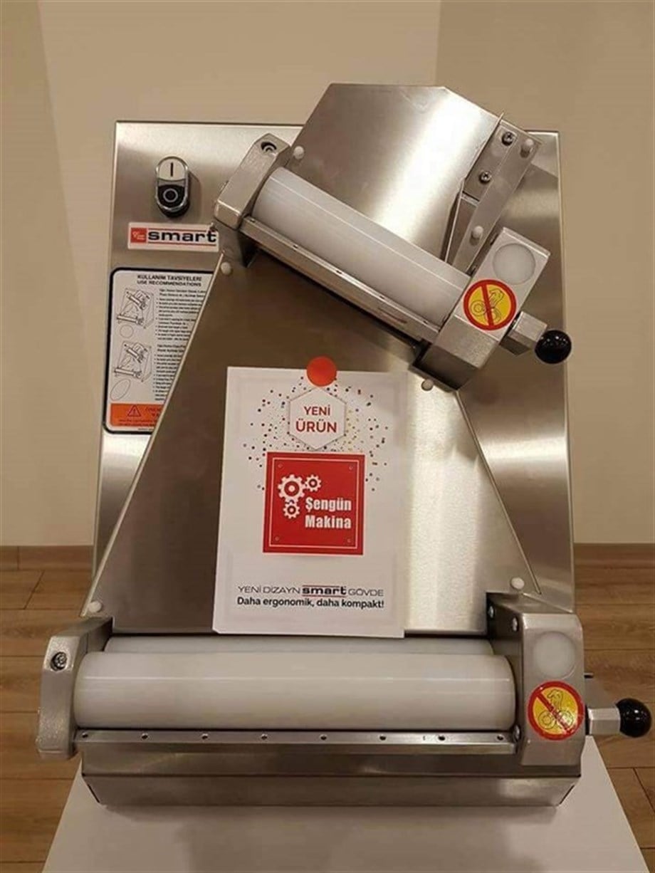 Şengün Hamur Açma Makinesi 30 cm