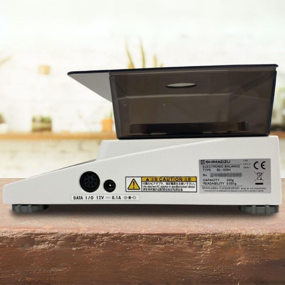 Shimadzu BL-320H Dijital Hassas Terazi - Hassasiyet: 0.001 gr. Max: 320 gr.OLCUMCİHAZFİYATzoofarm.com.tr | Hayvan ve Hayvancılığa Dair Ne Ararsan Burada Bulacaksın.Shimadzu BL-320H Dijital Hassas Terazi - Hassasiyet: 0.001 gr. Max: 320 gr. TÜM ÖLÇÜM CİHAZLARIOLCUMCİHAZFİYAT zoofarm