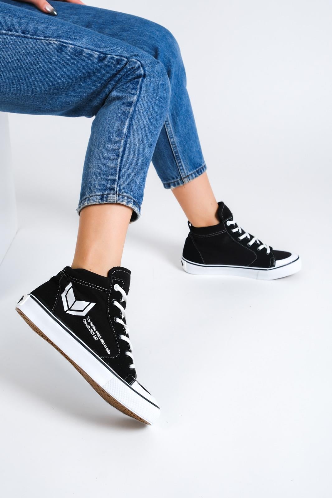 Gwenz Dragon Unisex Sneaker