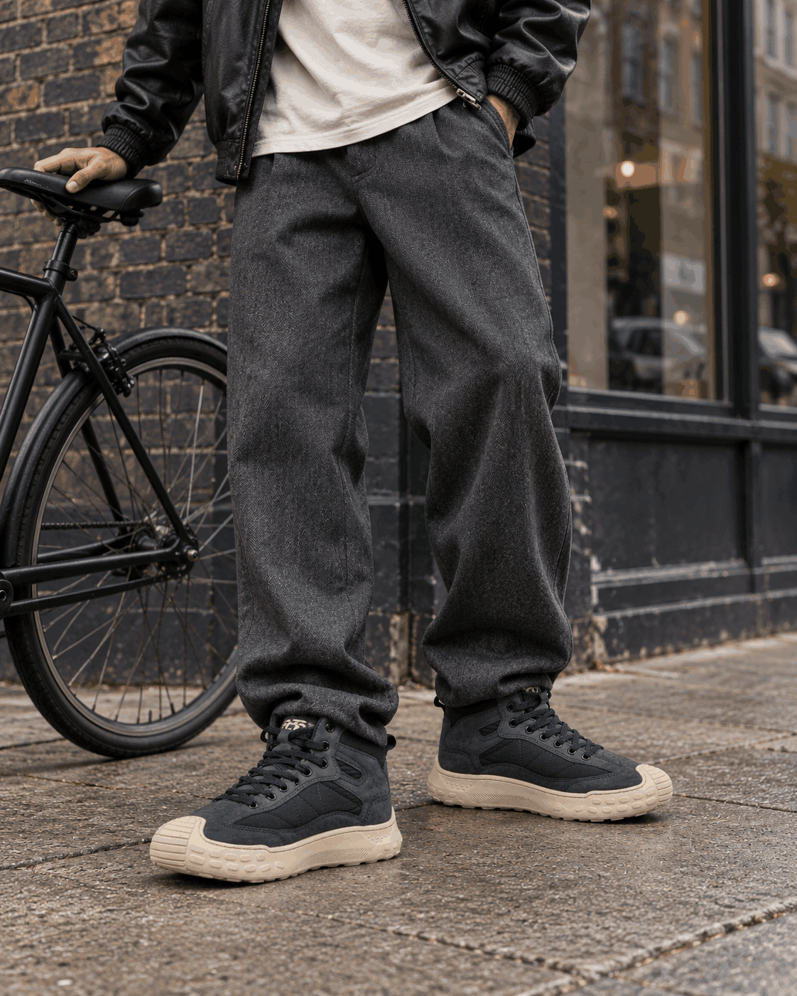 Urbanite / Lacivert