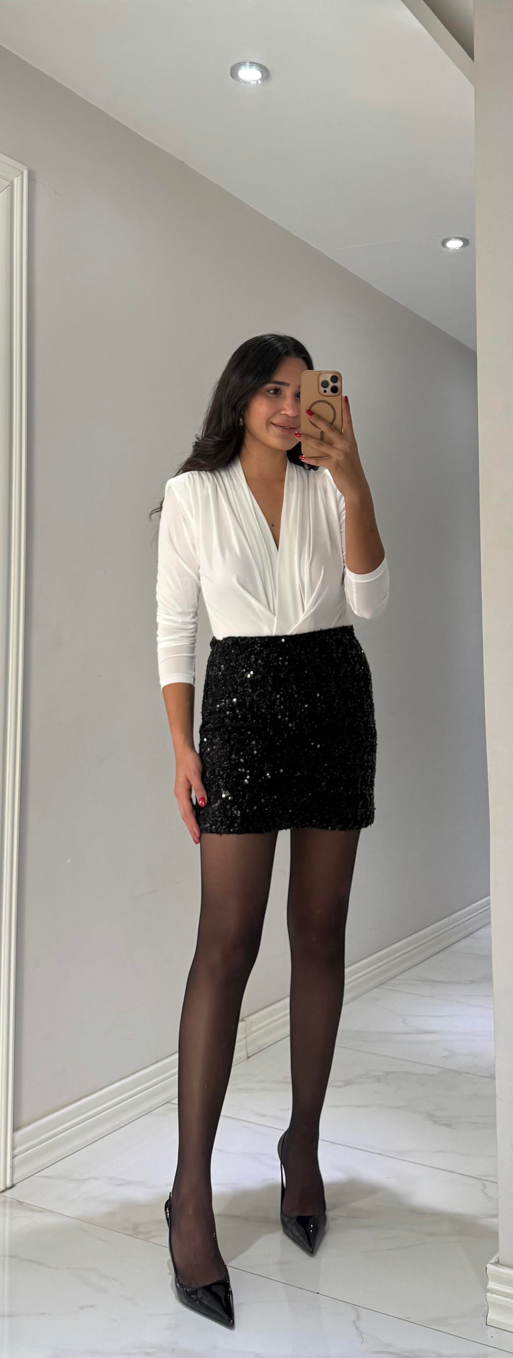 Beyaz Vatkalı  Bodysuit 