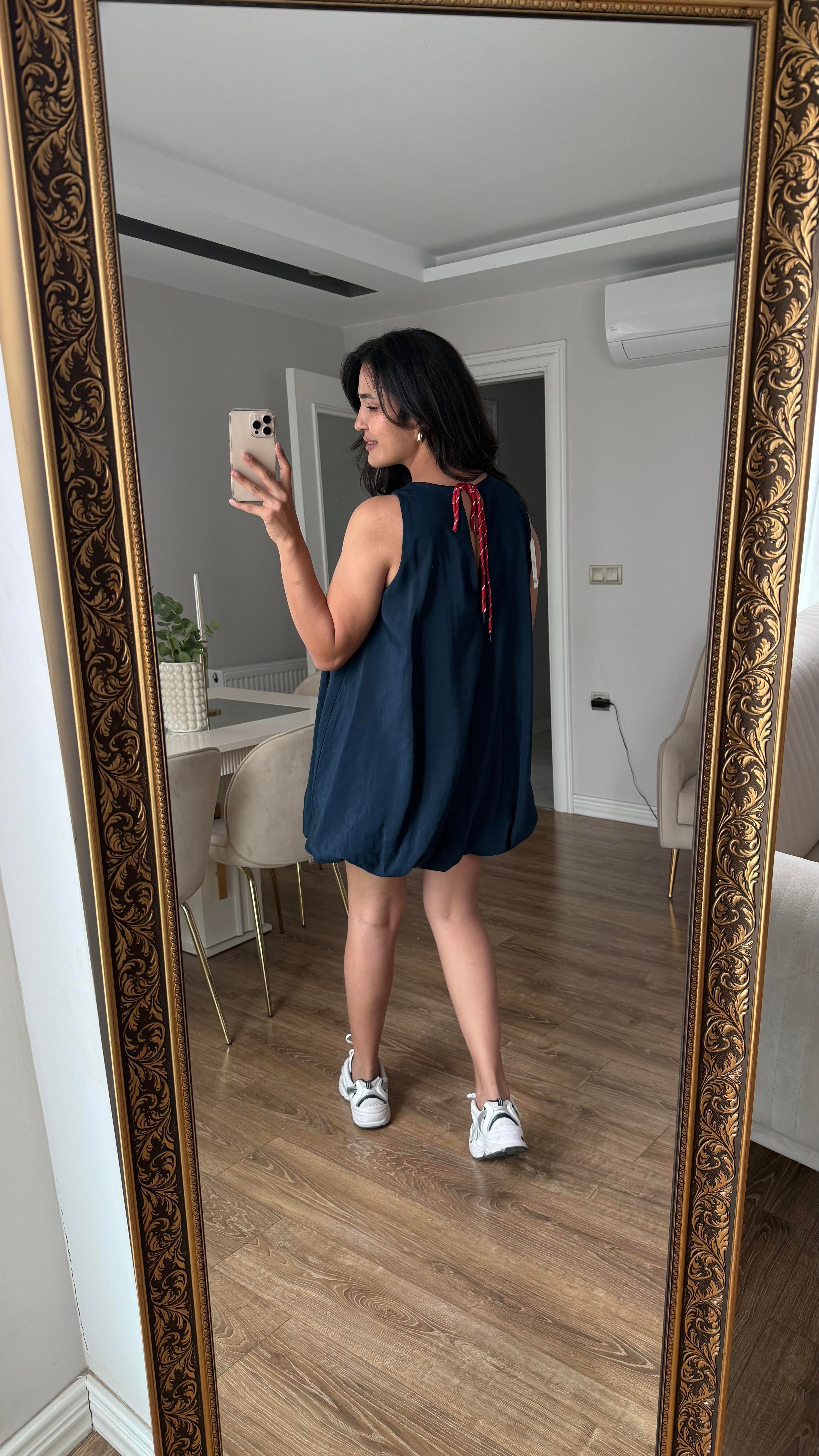 Lacivert Paraşüt Kumaş Elbise