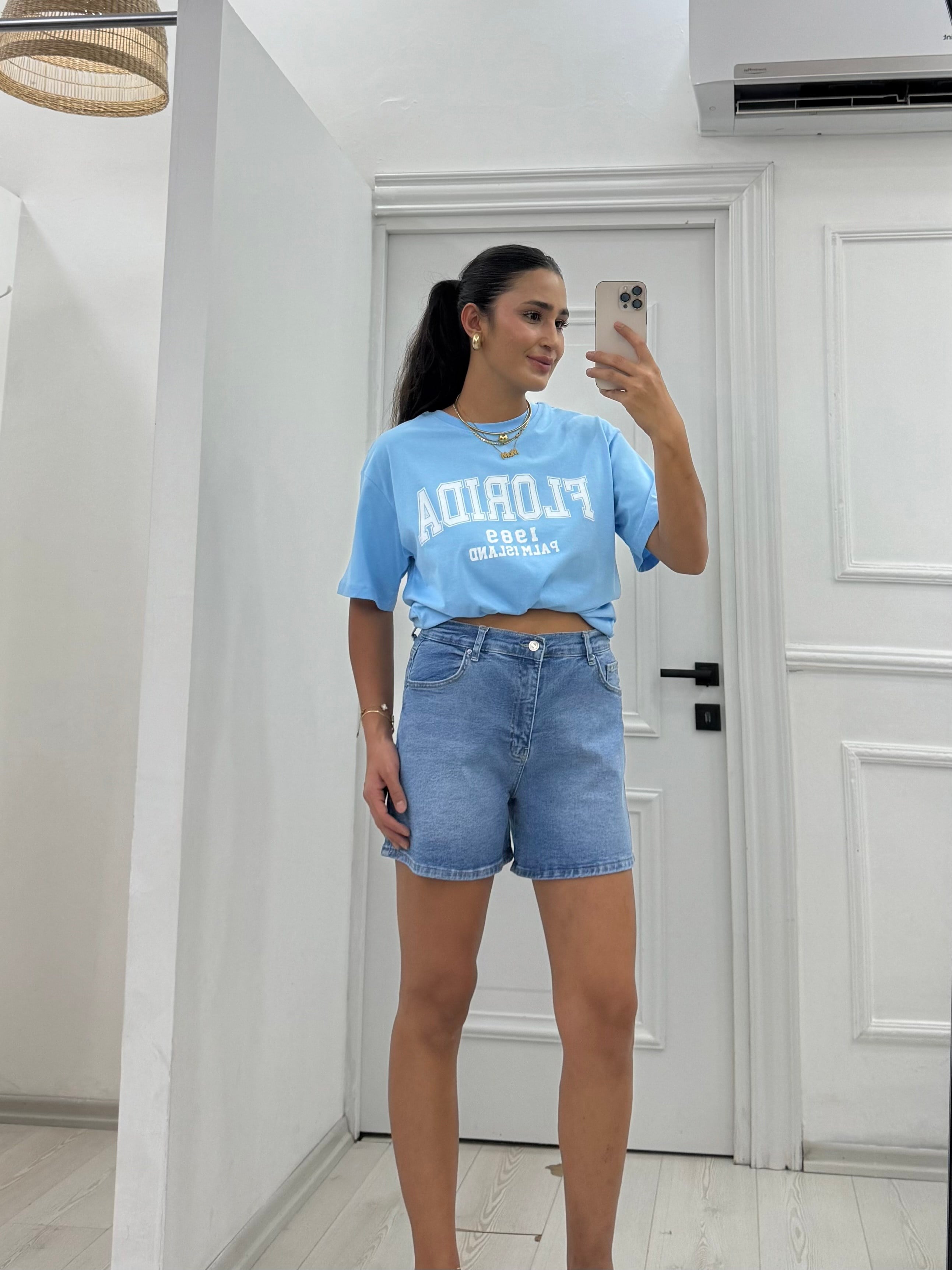 Likralı Mavi Denim Şort