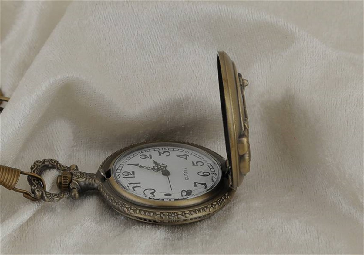 KOS-EM1 Köstekli Saat