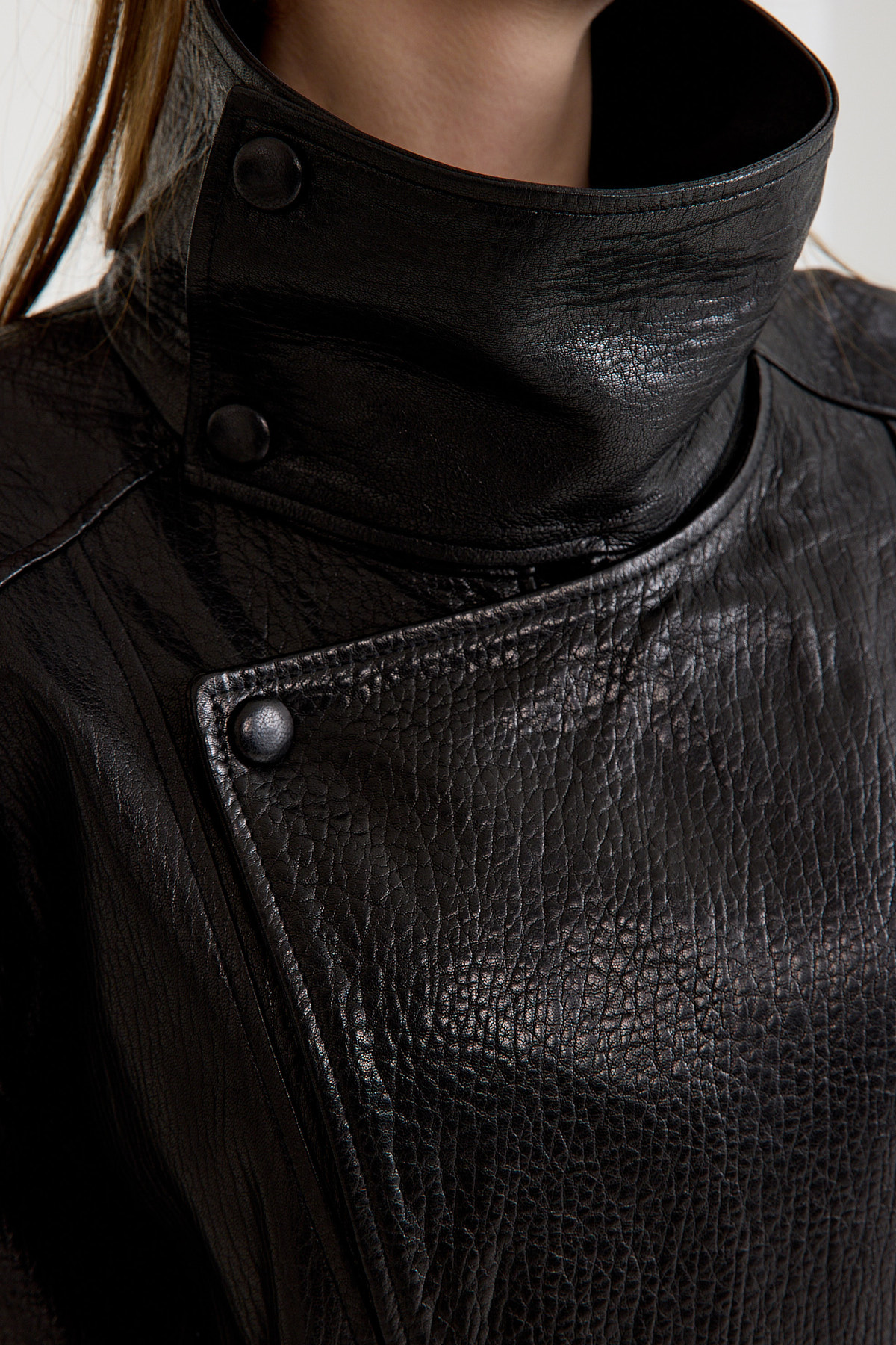 Oversize Bayan Deri Ceket (Kısa) – VB-22-BK-2847-24114