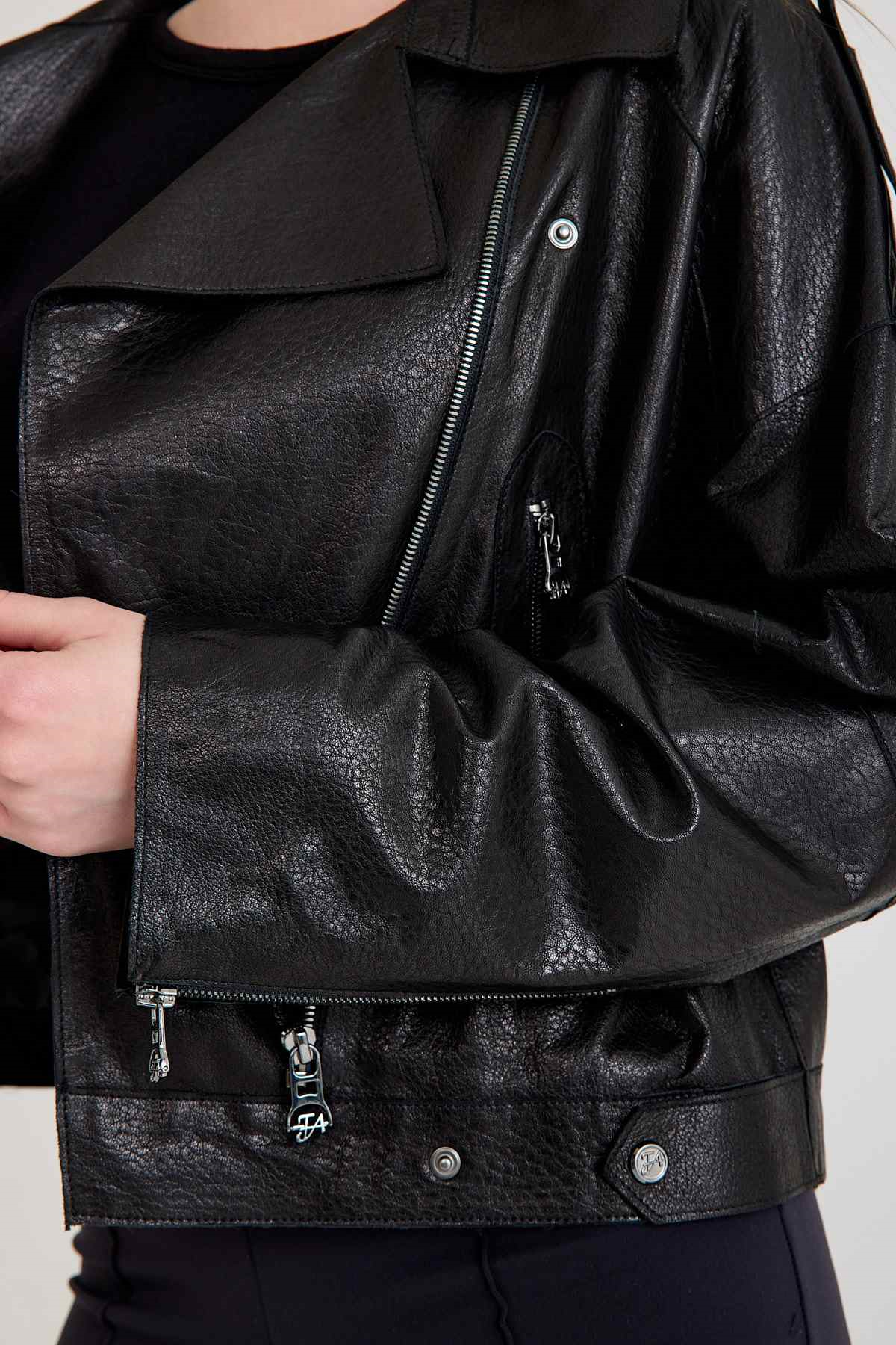 Oversize Bayan Deri Ceket – VB-3 BK-2497 - 23371