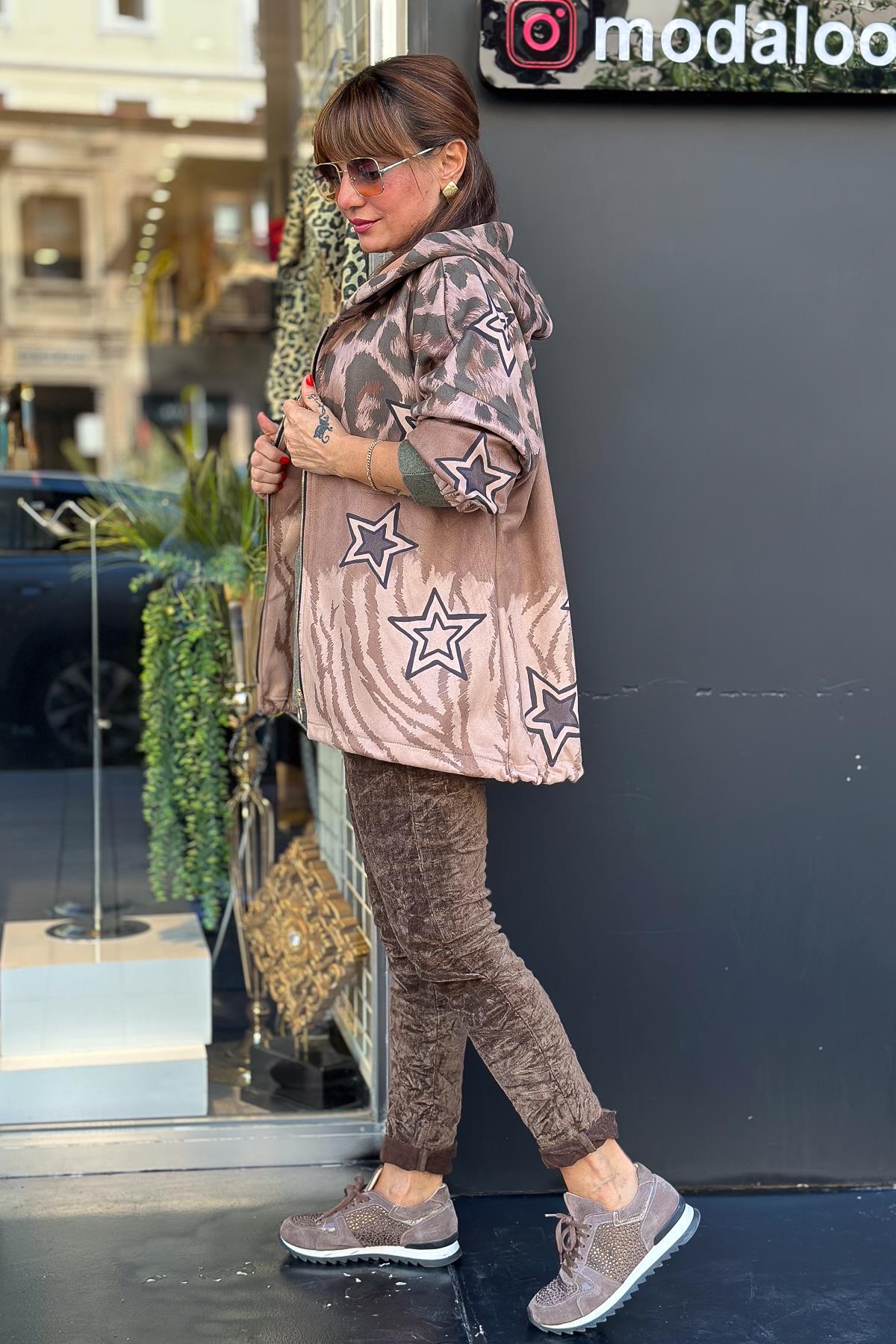 Barış Simge Desenli Kapüşonlu Güderi Ceket Camel RenkCEKET