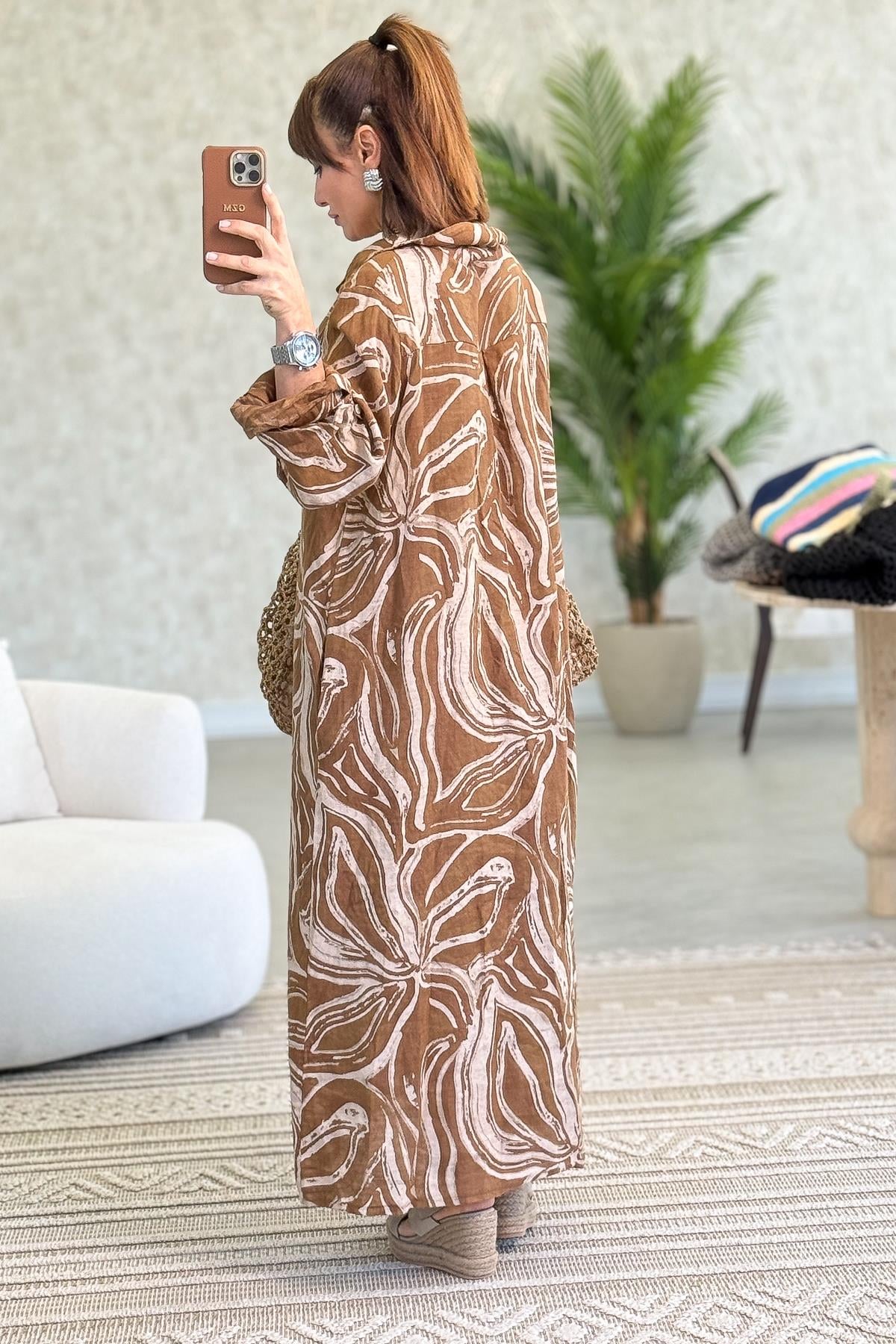 Cepleri Pullu Mermer Desenli Uzunboy Keten Gömlek Elbise Camel RenkELBİSE