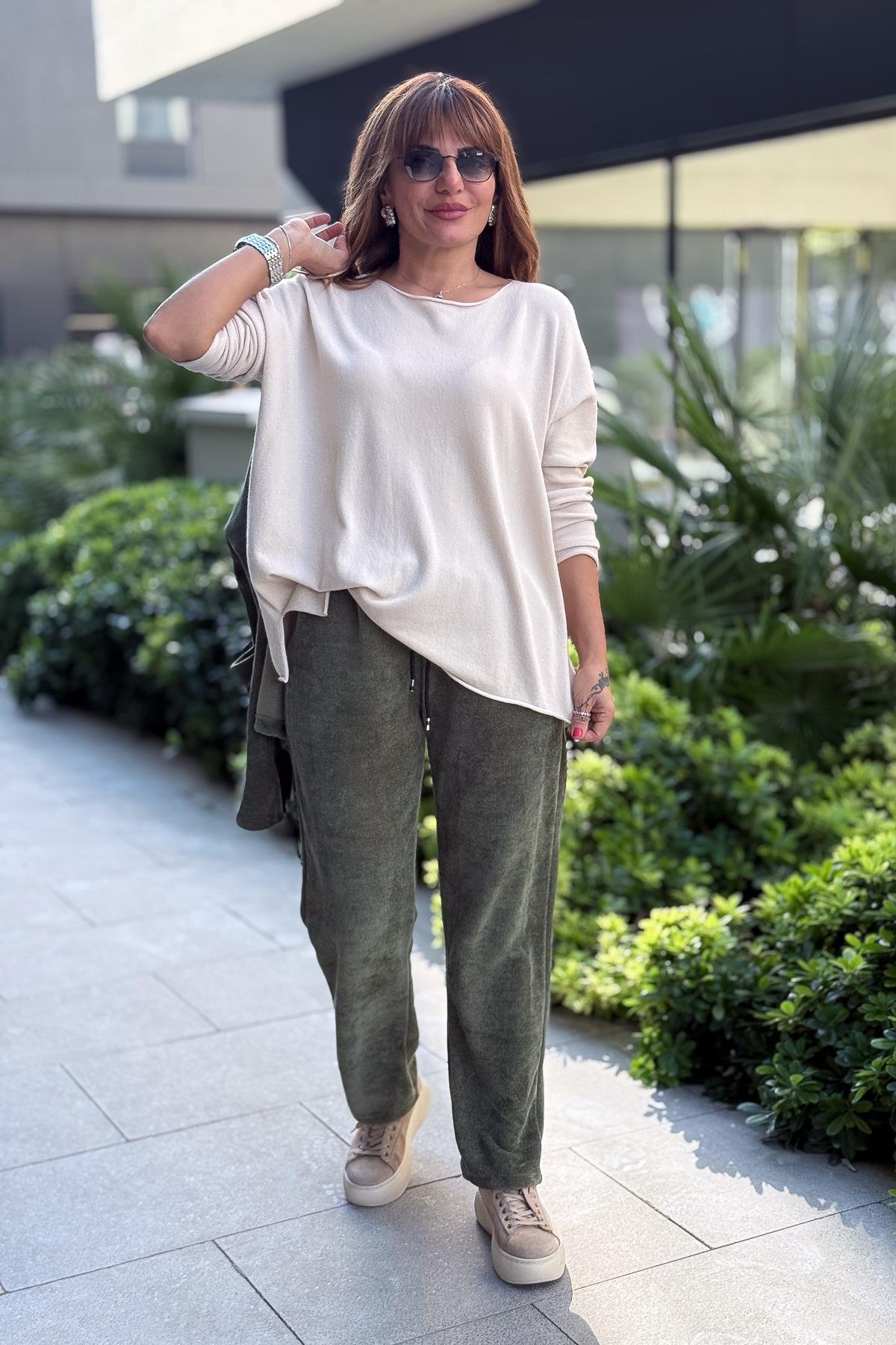 Havuç Paça Beli Lastikli Düz Basic Kadife Eşorfman Altı Haki RenkPANTOLON