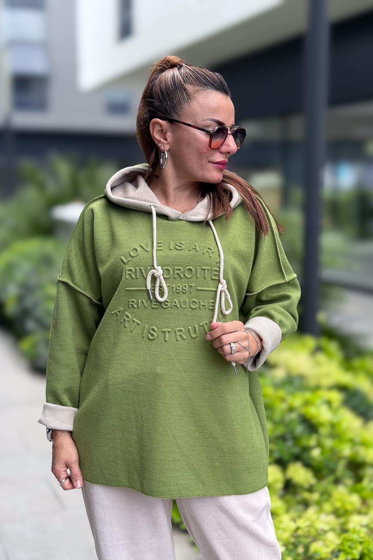 Kabartma Yazı Detaylı Çelik Örgü Kapüşonlu Sweet Fıstık Yeşil RenkBLUZ