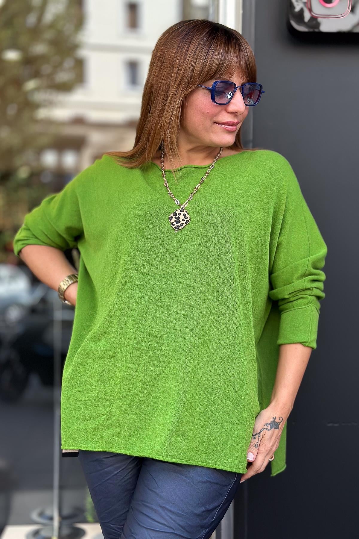 Kayık Yaka Kuzu Yünü Triko Fıstık Yeşil RenkBLUZ