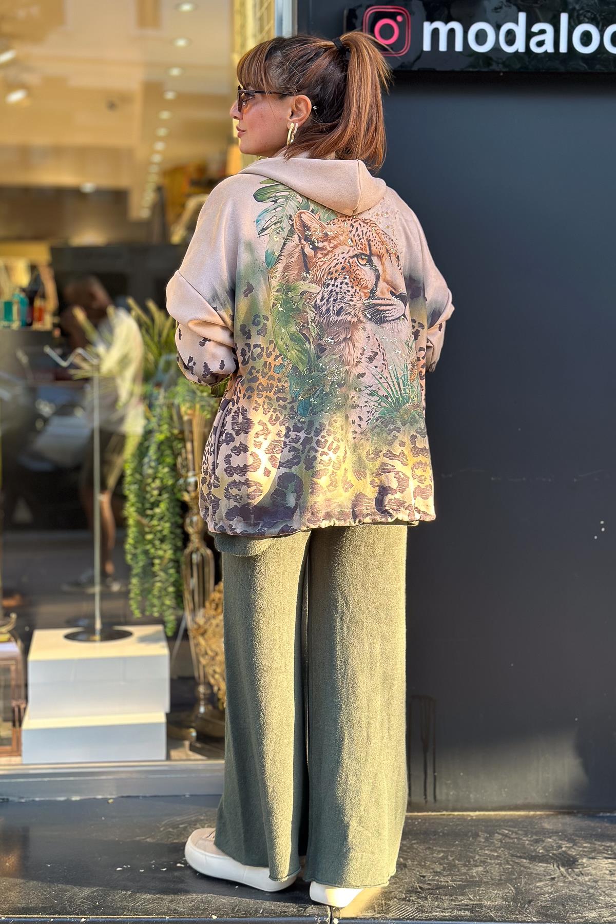 Leopar Desenli Kapüşonlu Güderi Ceket Camel RenkCEKET