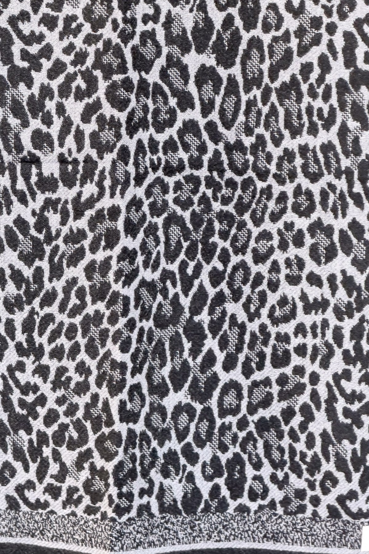 Leopar Desenli Kaşmir Şal Bej RenkŞAL & FULAR