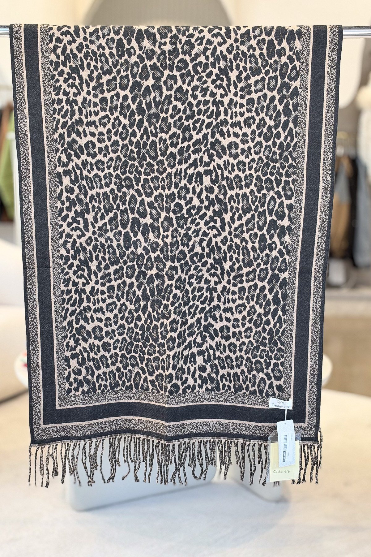 Leopar Desenli Kaşmir Şal Camel RenkŞAL & FULAR