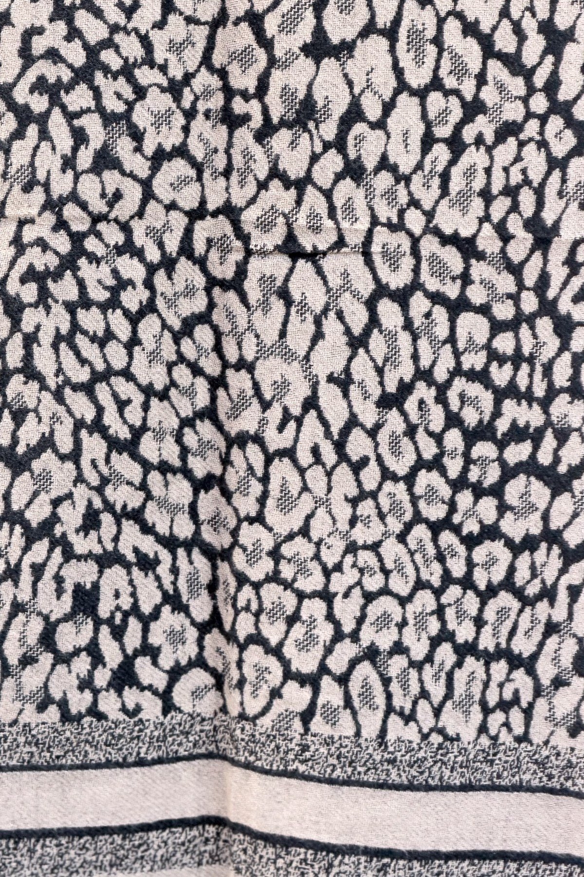 Leopar Desenli Kaşmir Şal Camel RenkŞAL & FULAR