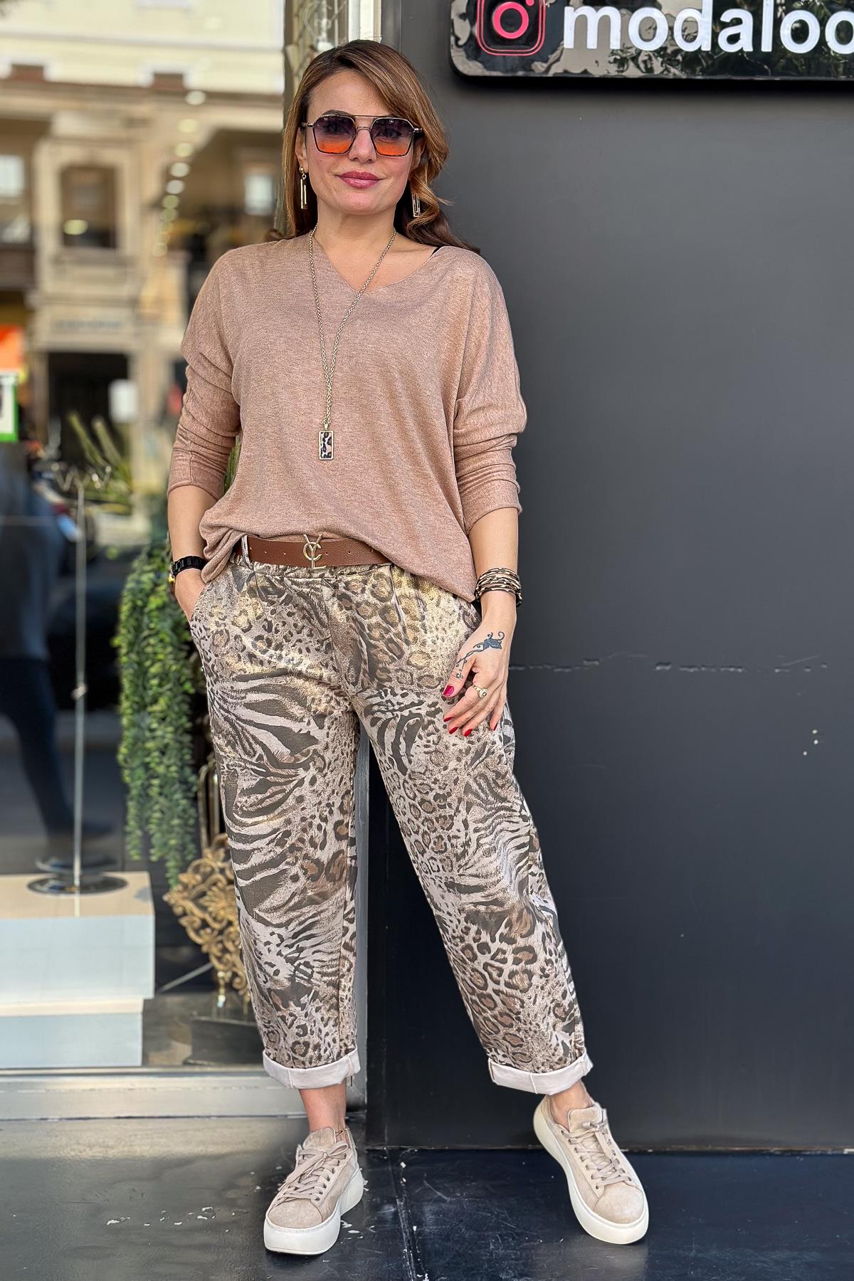 Leopar Ve Zebra Desenli Deri Kemerli Simli Pantolon Camel RenkPANTOLON