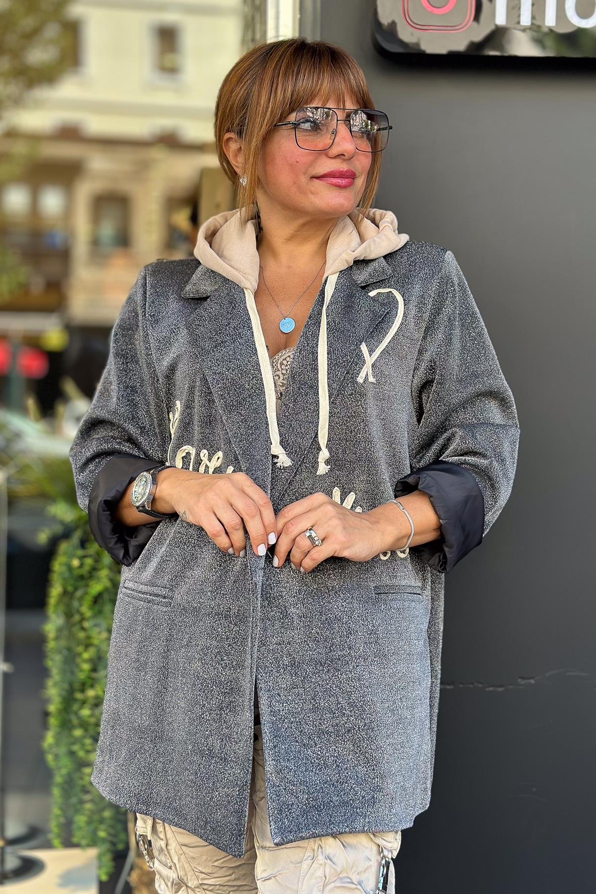 Love Yazı Detaylı Kapüşonlu Simli Blazer Ceket Antresit RenkCEKET