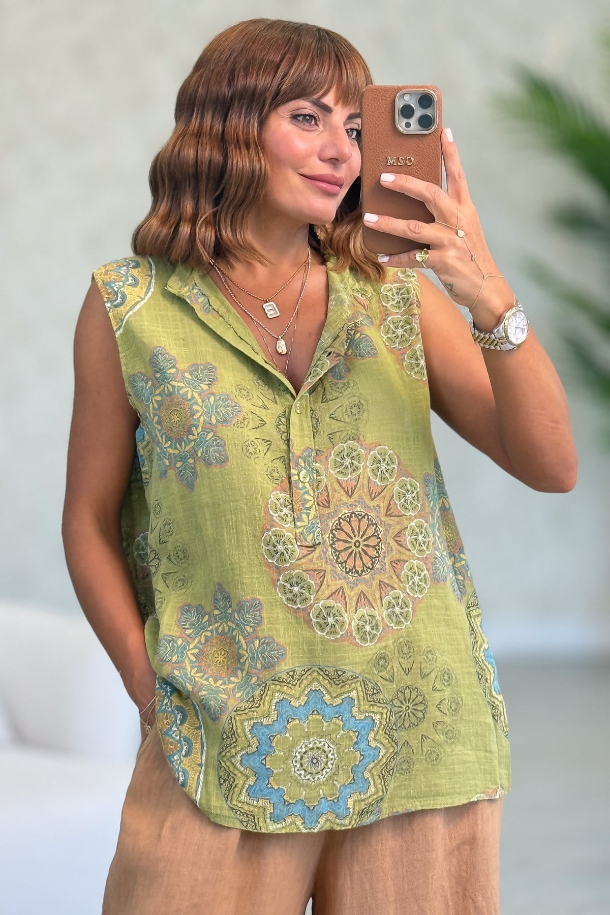 Mandala Desen Hakim Yaka 3 Düğmeli Pamuklu Gömlek Asit RenkGÖMLEK