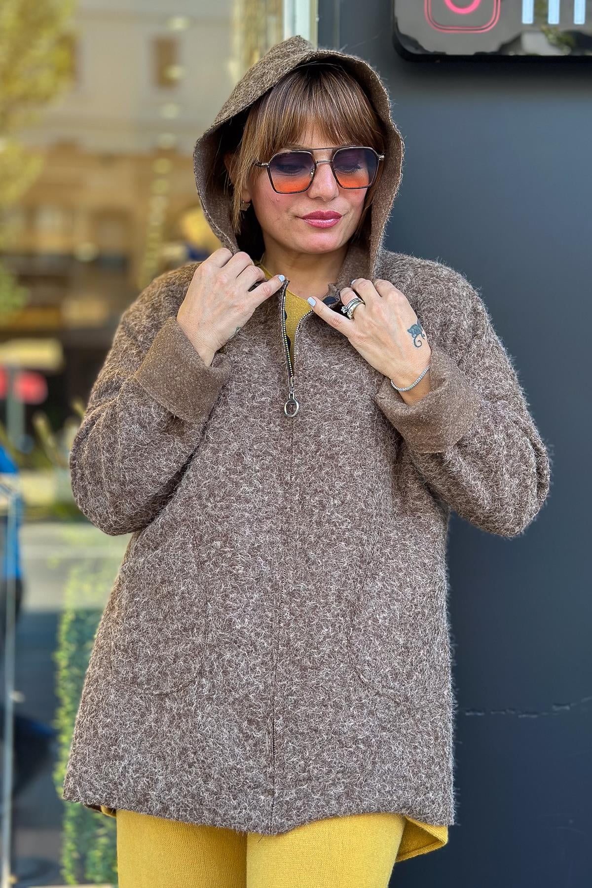 Oversize Keçe Kaban Kahverengi RenkMONT & KABAN