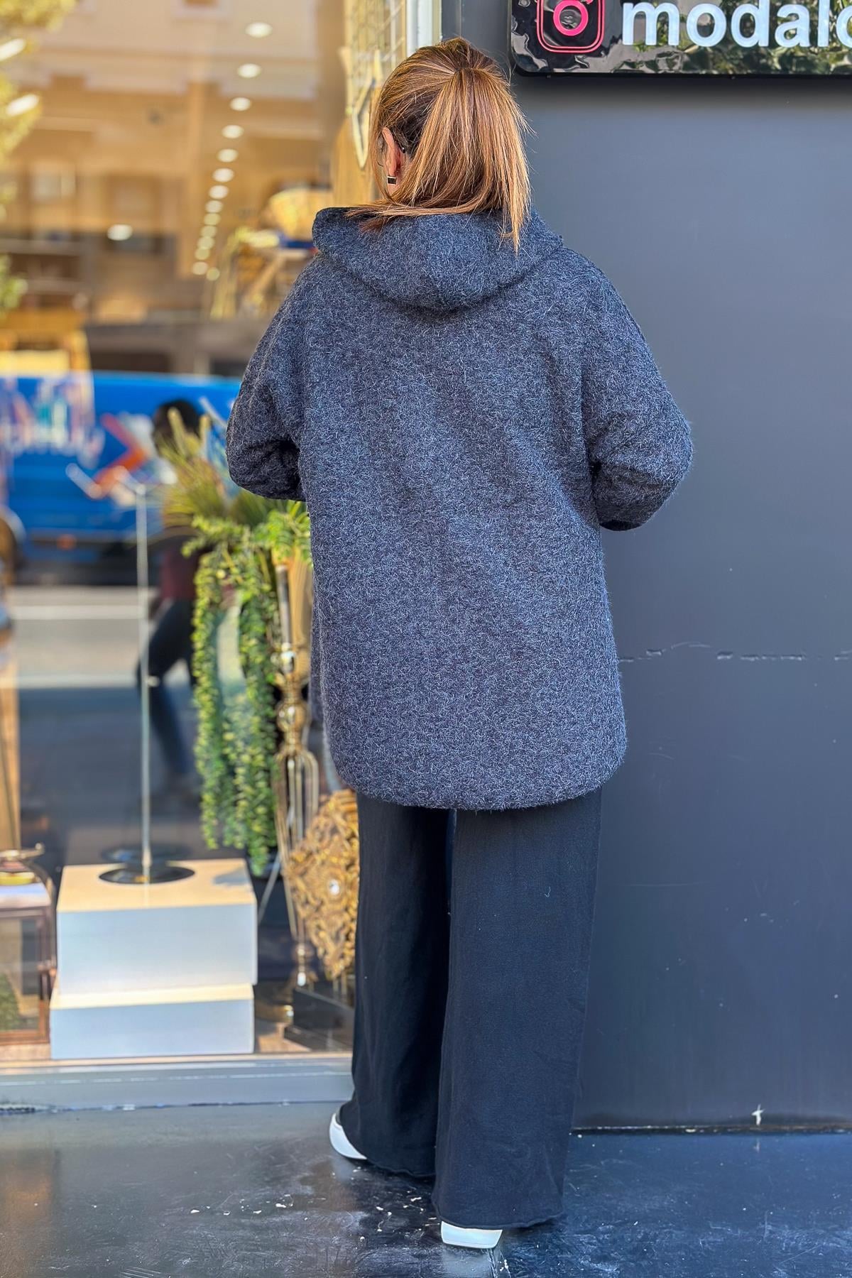 Oversize Keçe Kaban Siyah RenkMONT & KABAN