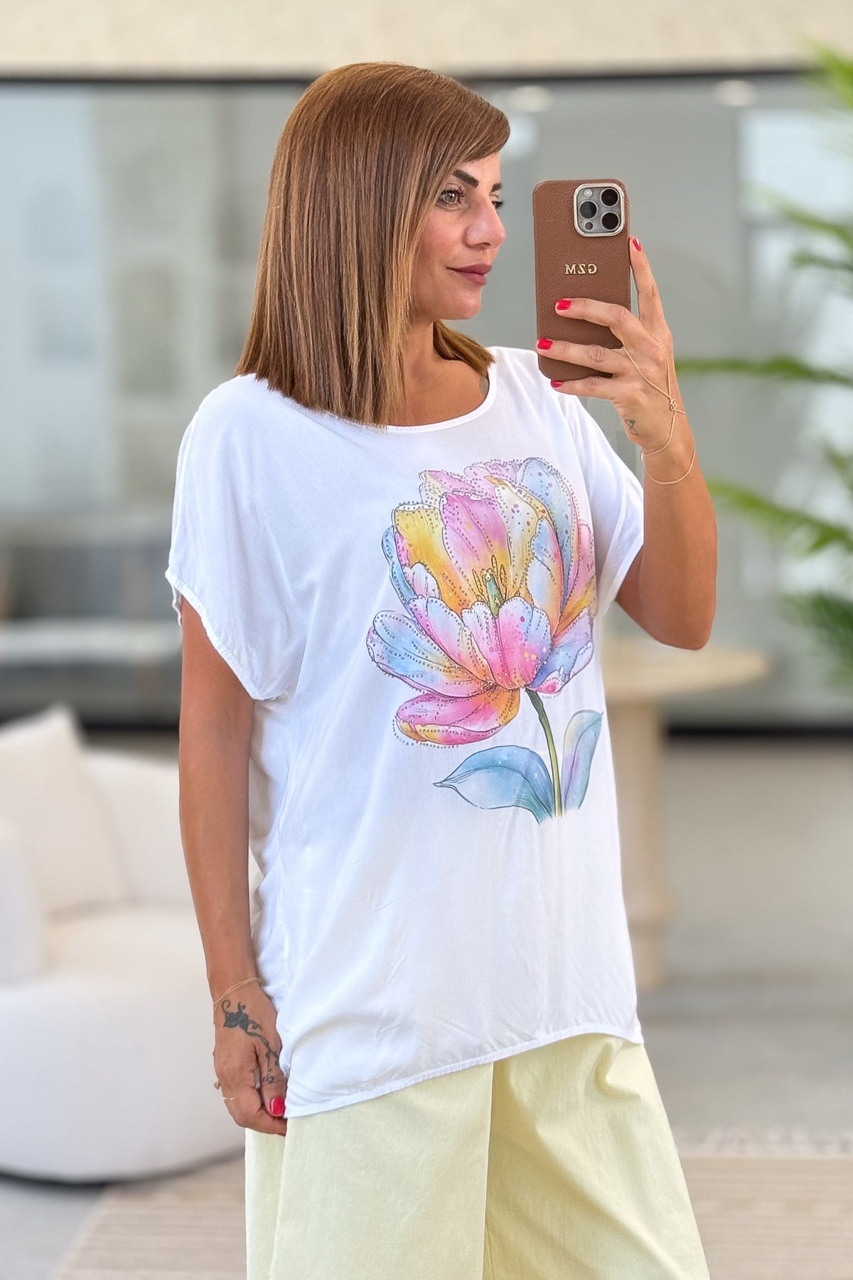 Renkli Gül Desenli Viskon Tshirt Pembe RenkBLUZ