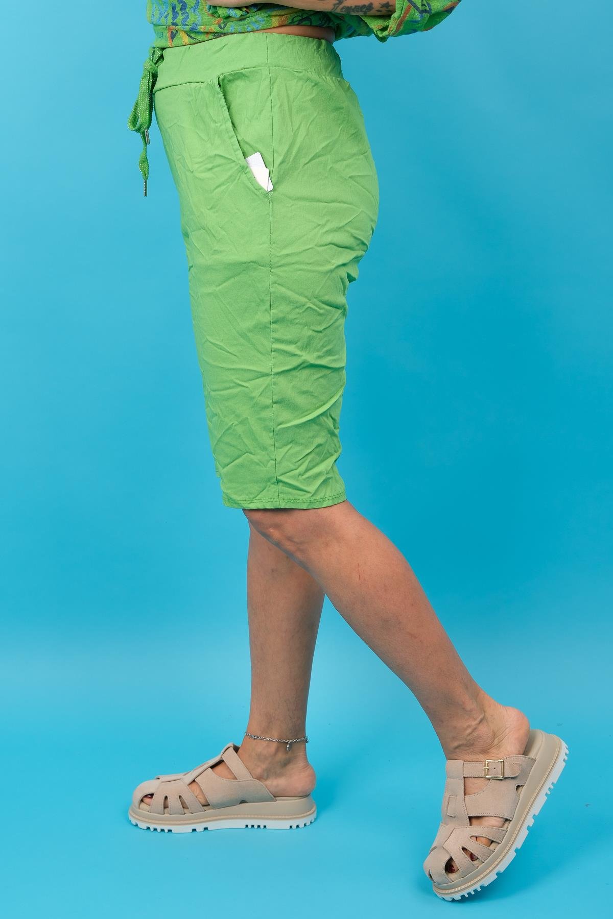 Sim Bağçıklı Likralı Basic Şort Fıstık Yeşil RenkŞORT