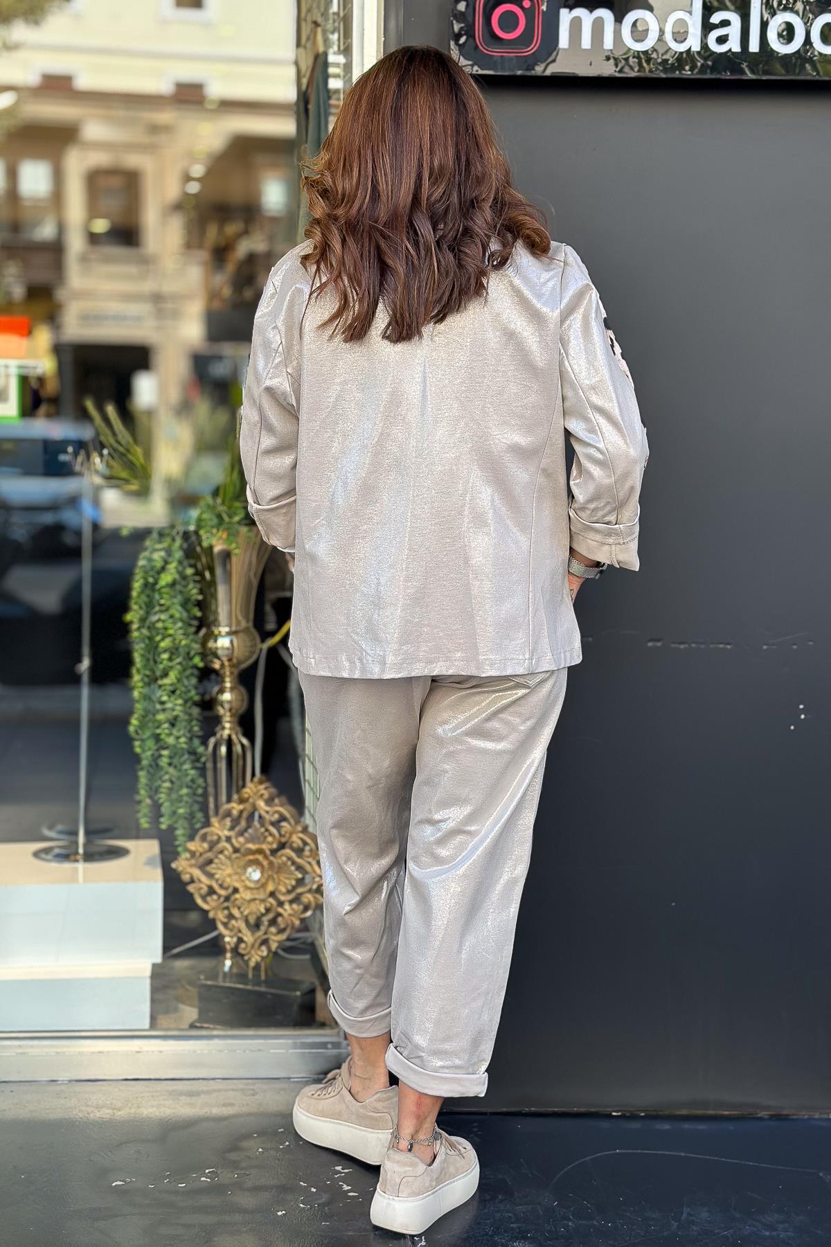 Simli Kumaş Leopar Şeritli Bej Zeminli Blazer Gümüş RenkCEKET
