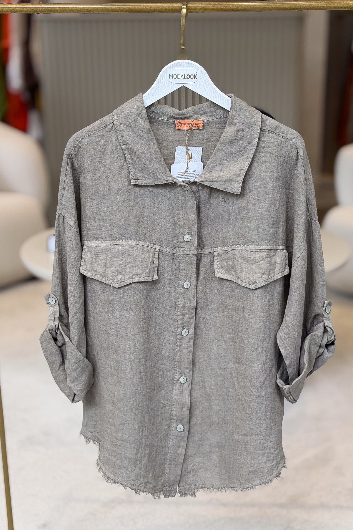 Sırtı Şerit Pullu Çift Cep Görünümlü Keten Gömlek Vizon RenkGÖMLEK