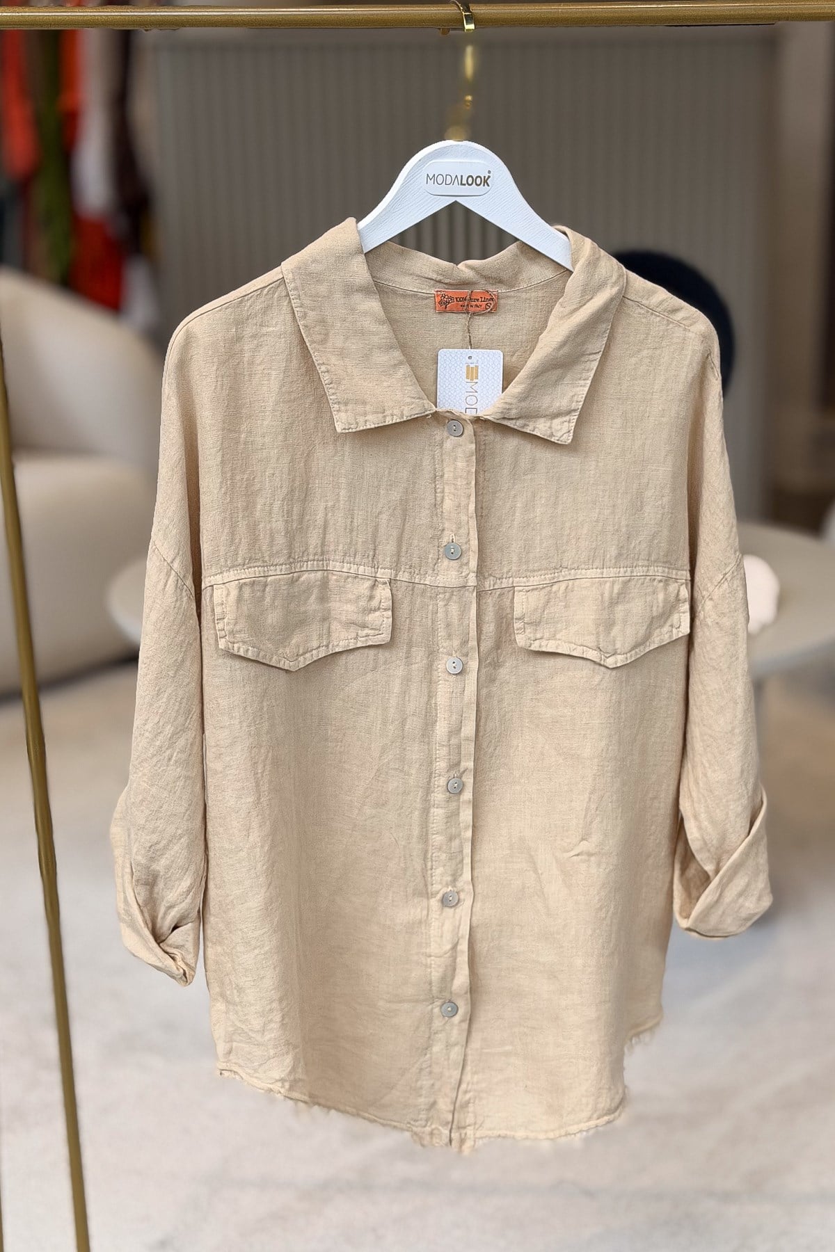 Sırtı Şerit Pullu Çift Cep Görünümlü Keten Gömlek Bal Köpüğü RenkGÖMLEK