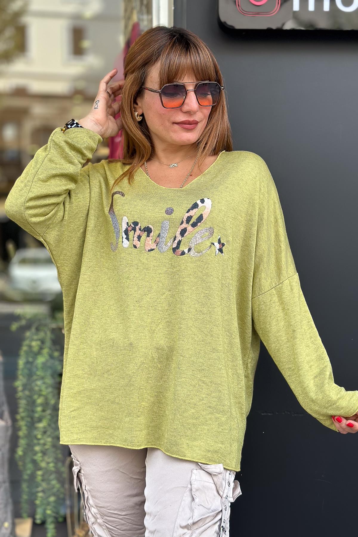 Smile Yazı Detaylı V Yaka İnce Triko Fıstık Yeşil RenkBLUZ