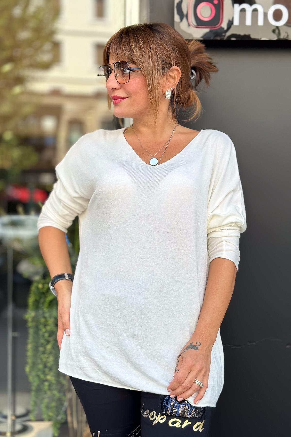 V Yaka İnce Triko Krem RenkBLUZ