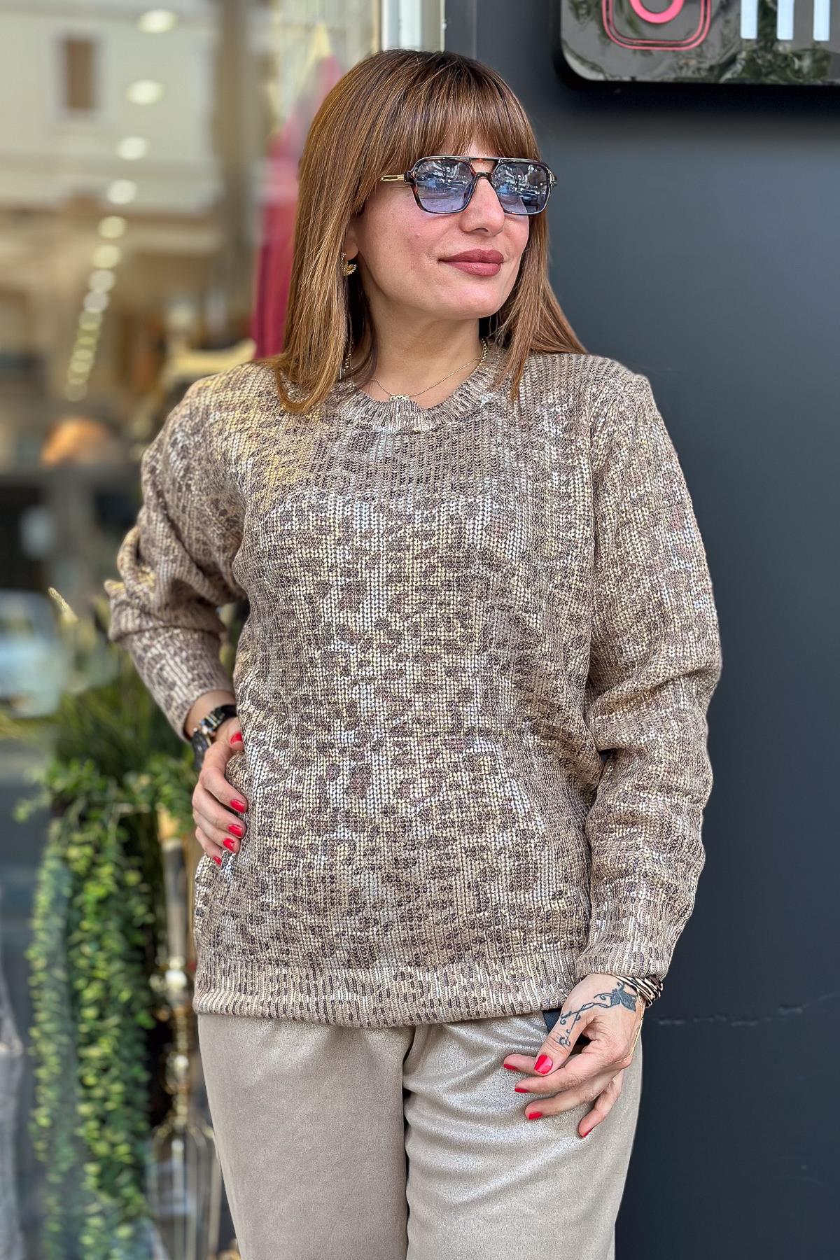 Varaklı Leopar Desenli Kazak Camel RenkBLUZ