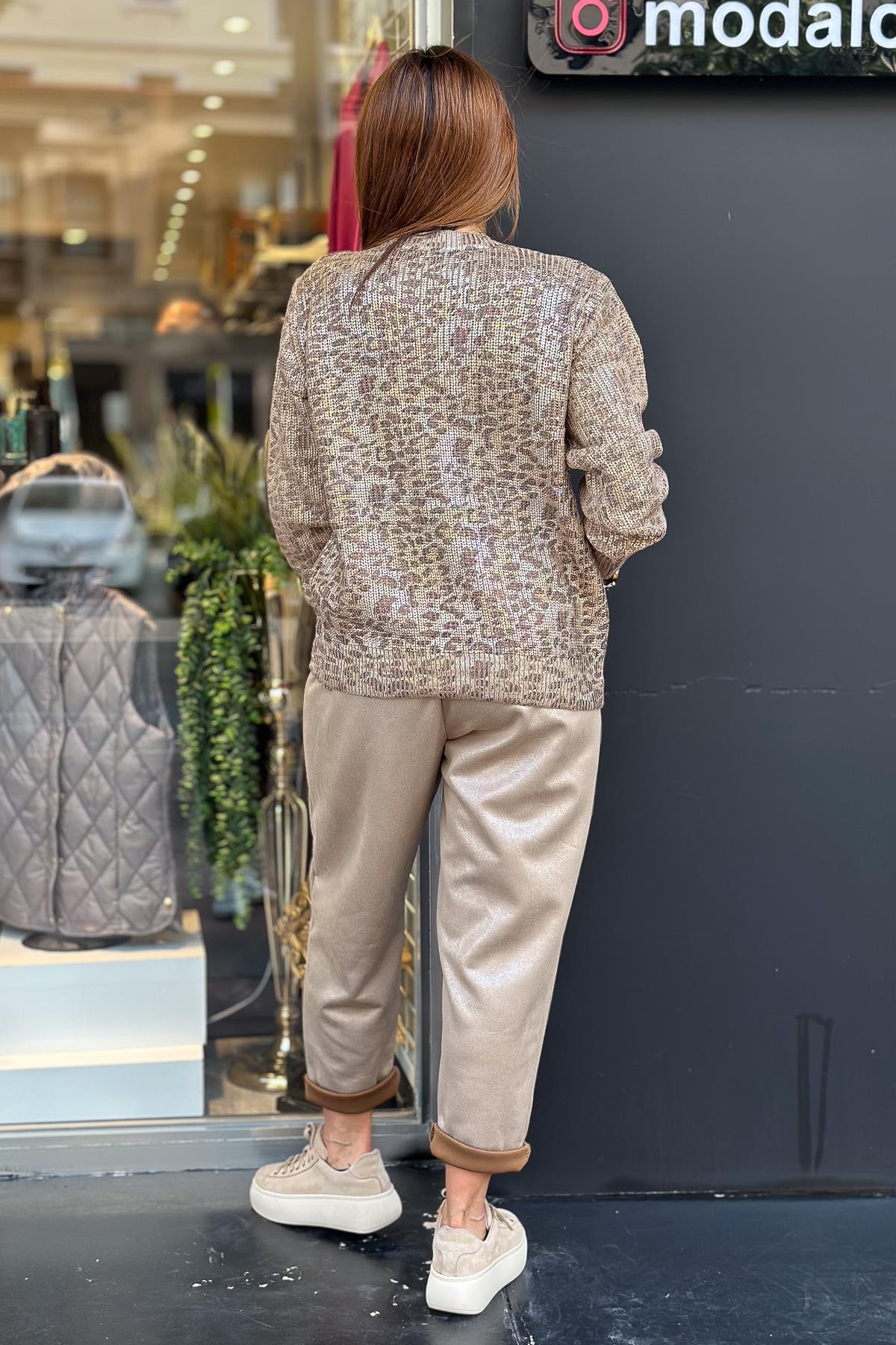 Varaklı Leopar Desenli Kazak Camel RenkBLUZ