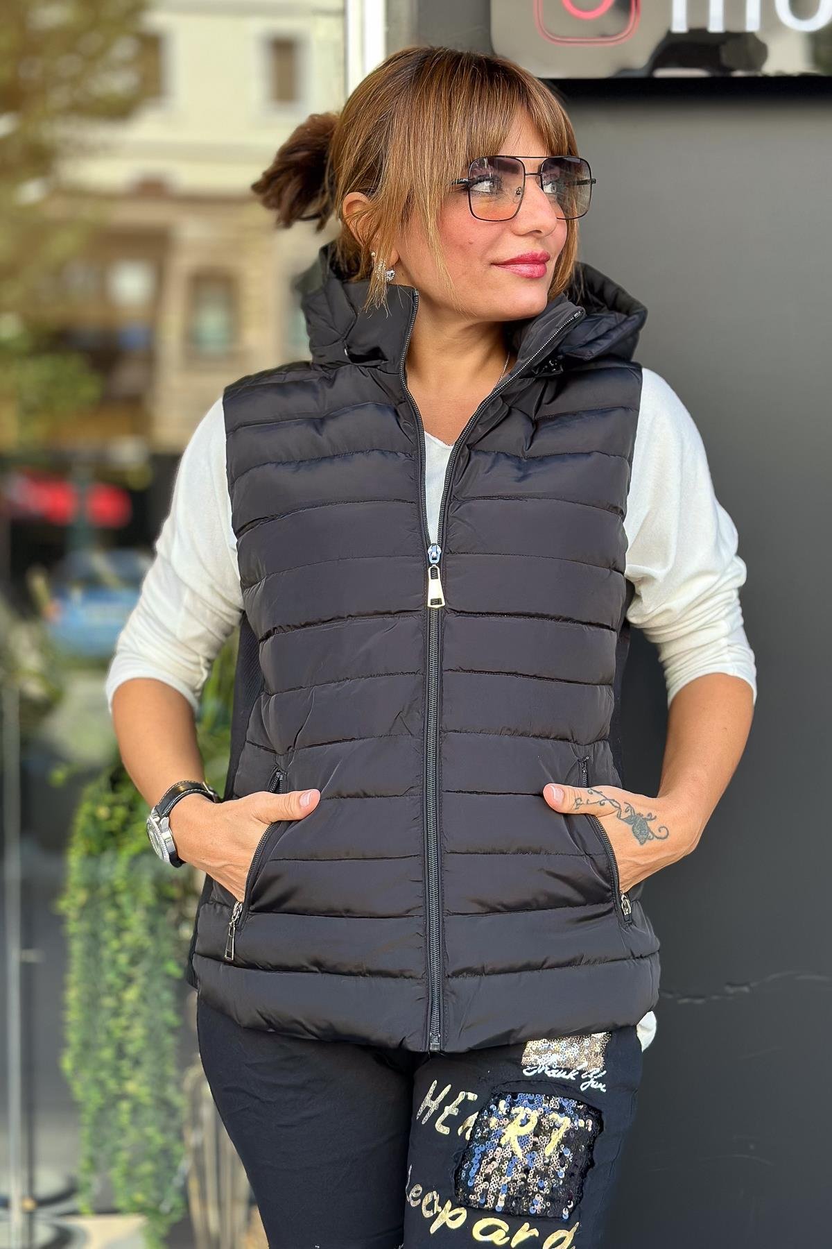 Yan Tarafı Triko Detaylı Anorak Yelek Siyah RenkYELEK