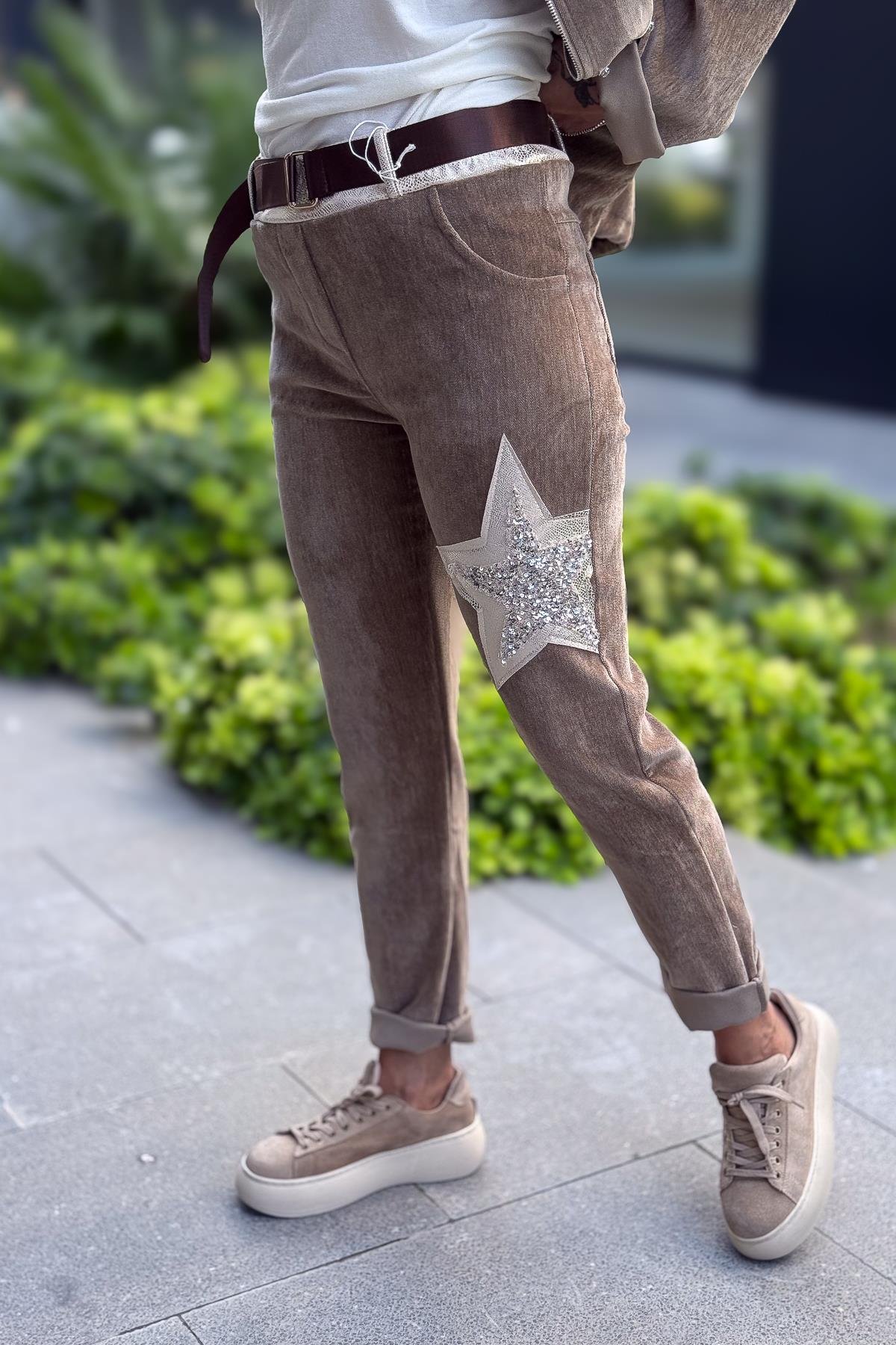 Yıldız Lak Pul İşlemeli Kadife Pantolon Camel RenkPANTOLON