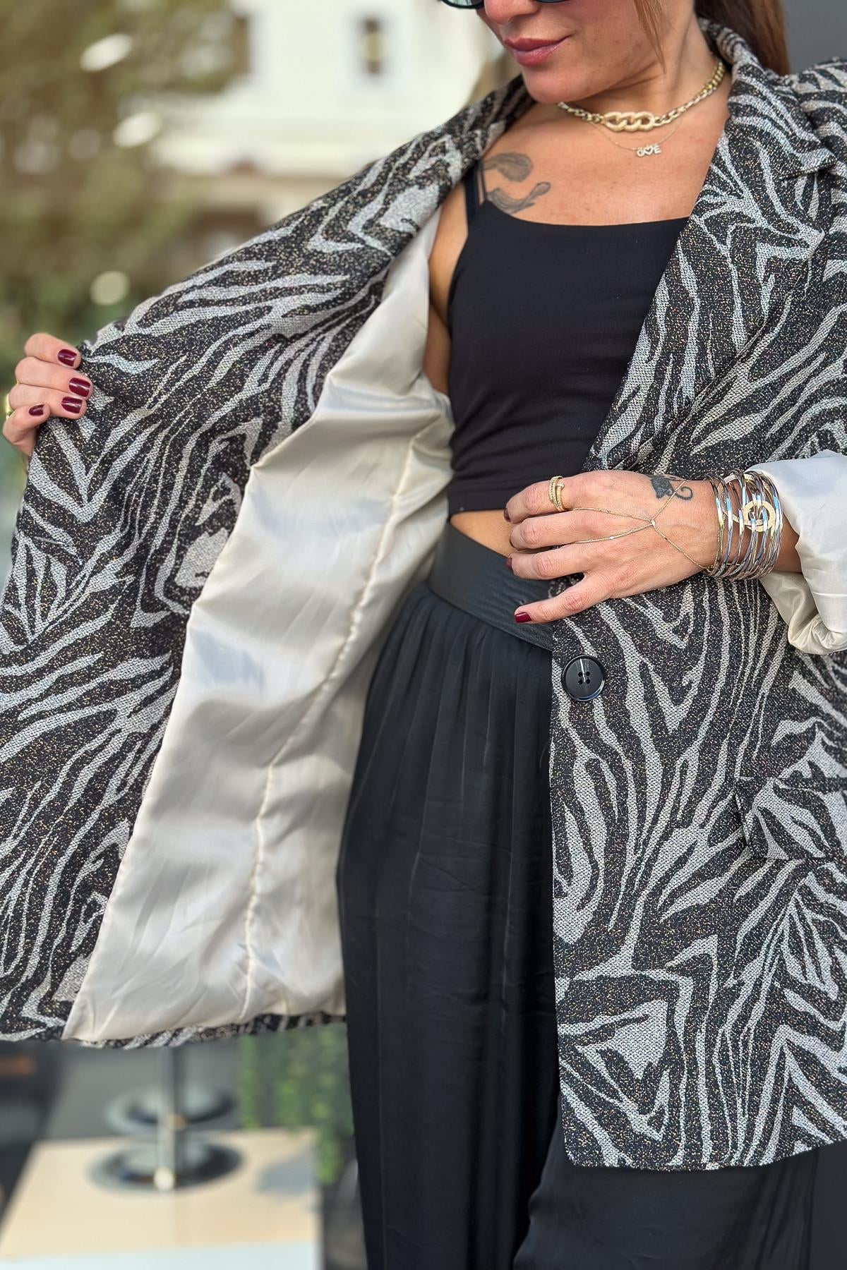 Zebra Desen Simli Kumaş Blazer Ceket Bej RenkCEKET