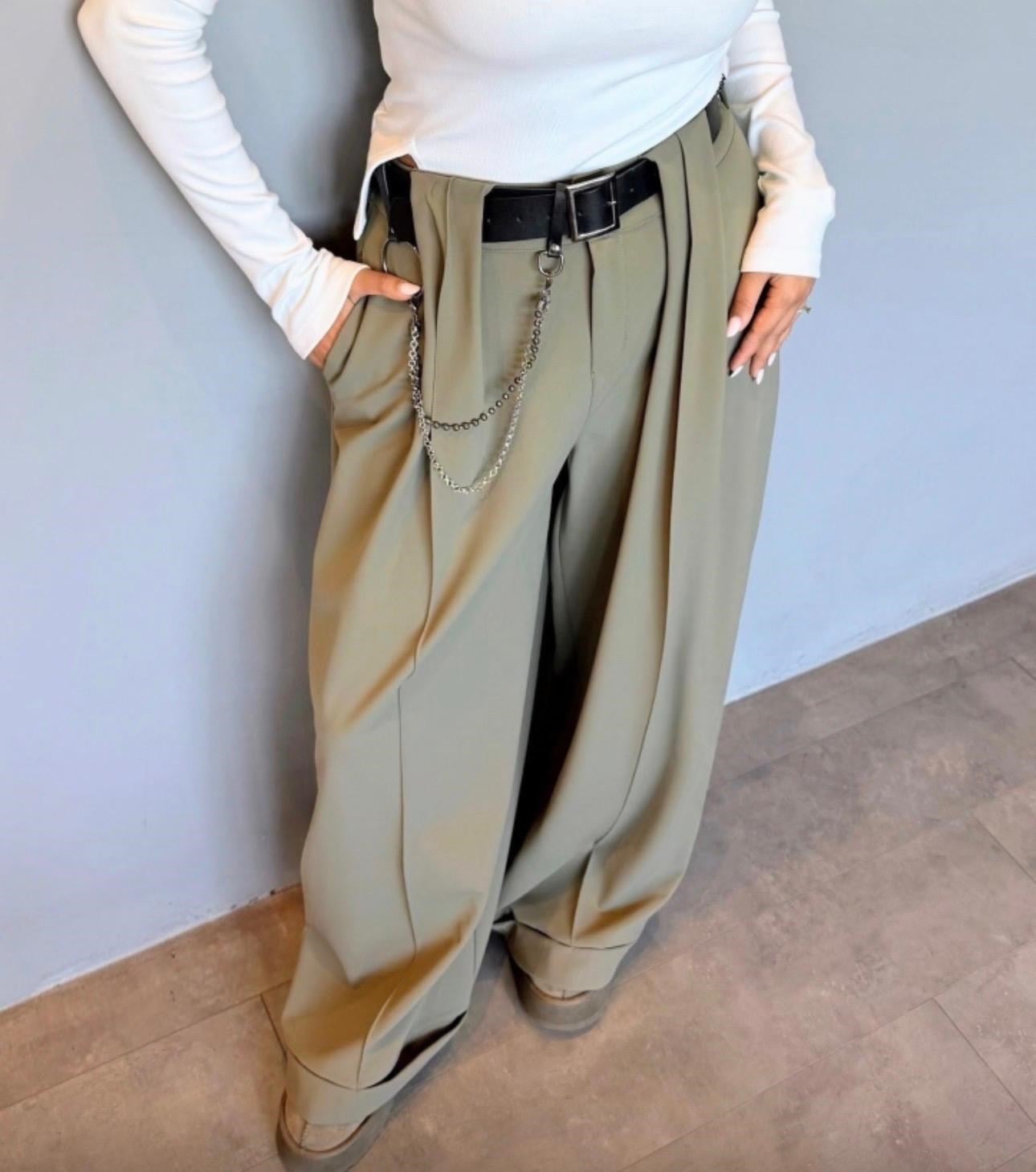 Zincirli Kemerli Pantolon