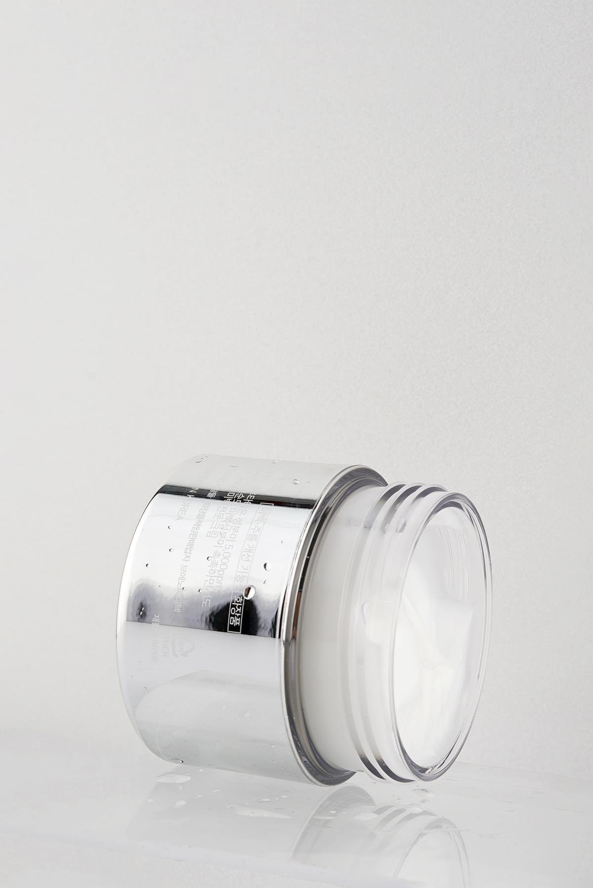 Bueno Brightening Moisture Cream