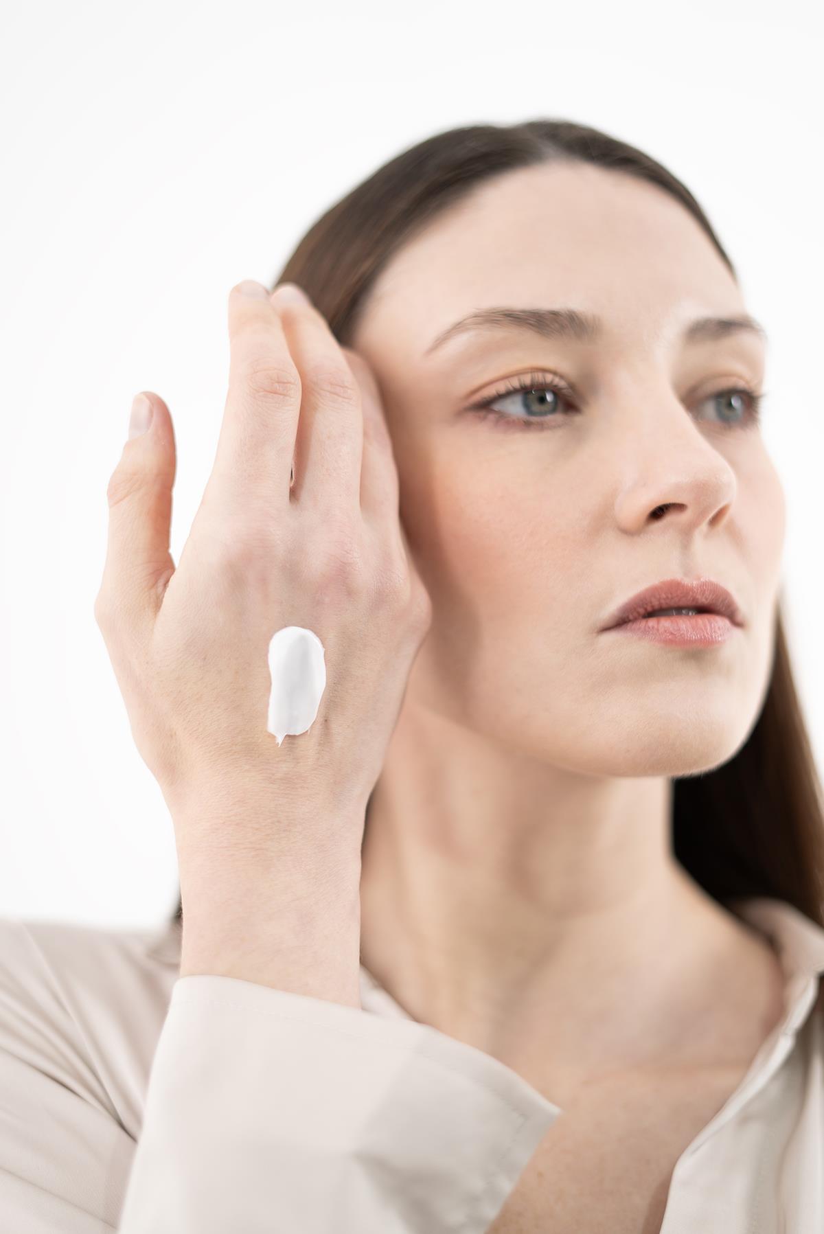 Bueno MGF Peptide Wrinkle Cream Plus