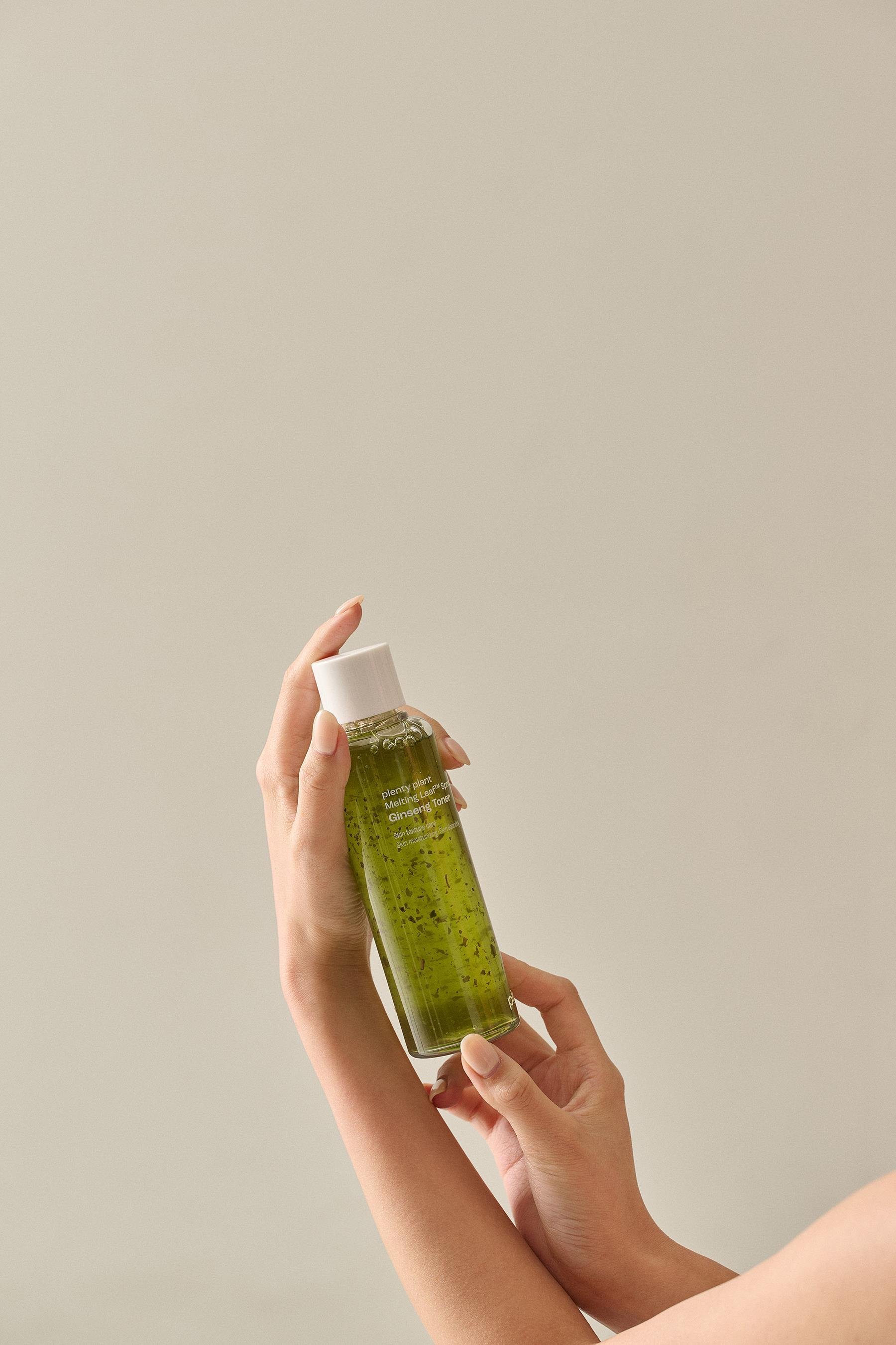 Plenty Plant Melting Leaf Sprout Ginseng Toner