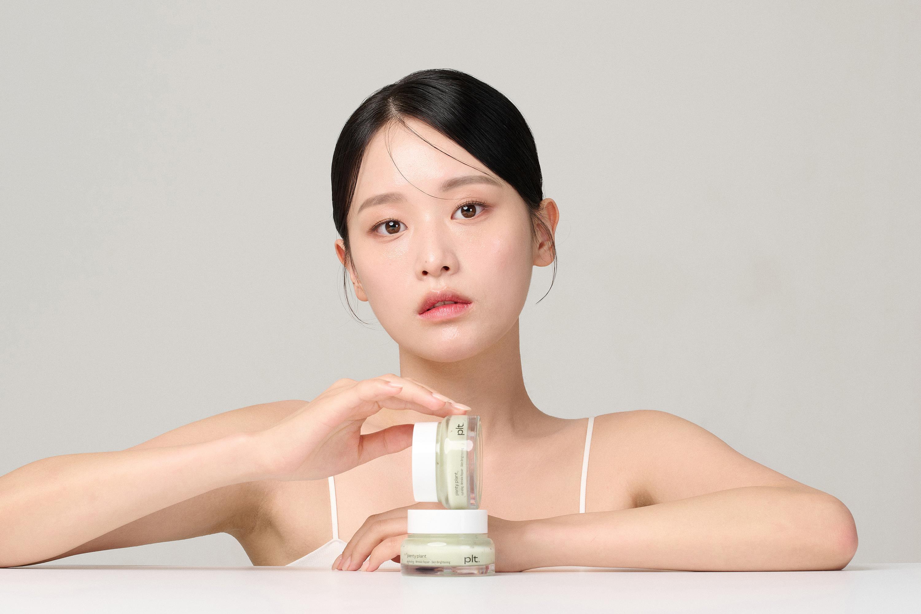 Plenty Plant Melting Leaf Sprout Ginseng Cream