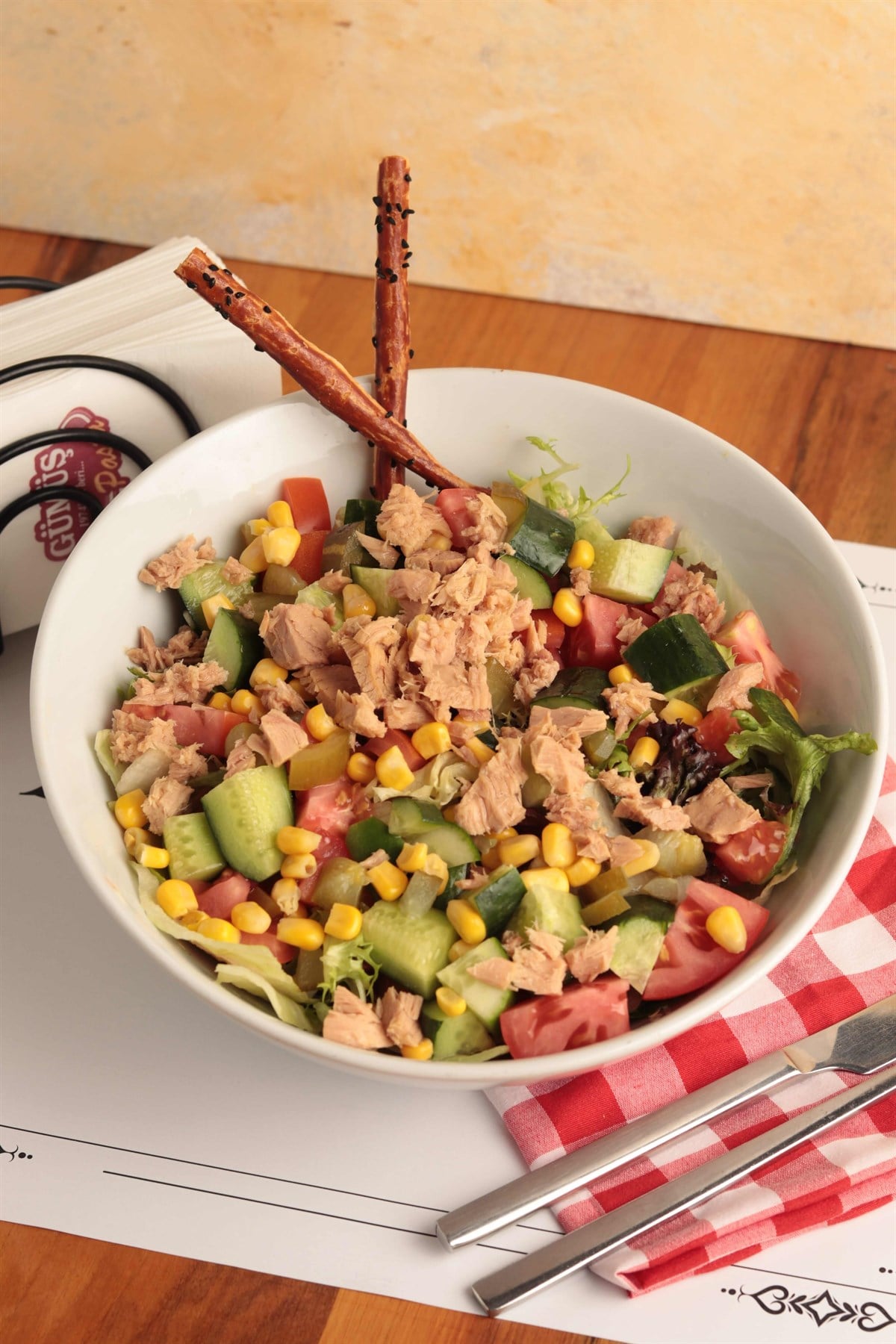 Ton Balıklı Salata