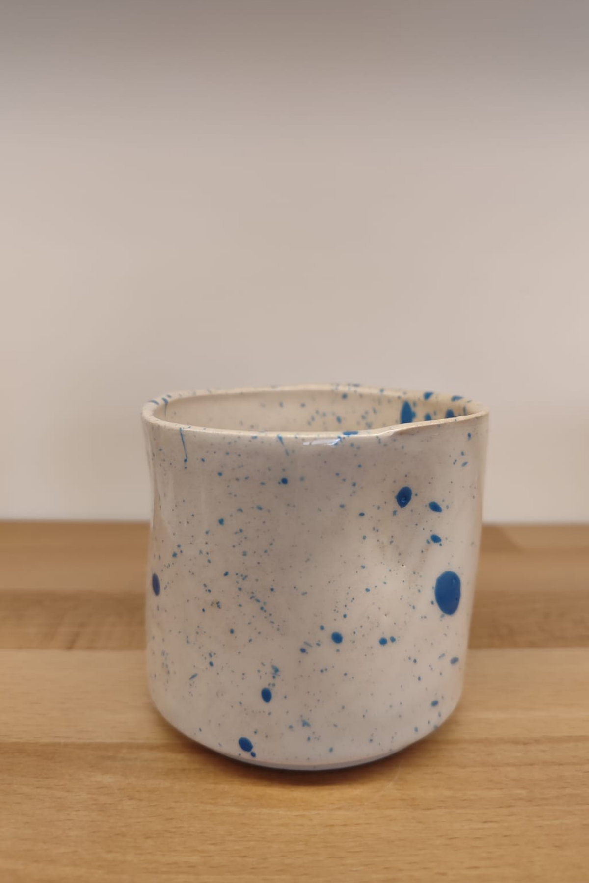 2K Studio Karakız Figürlü Bardak, Mavi Damlacıklı