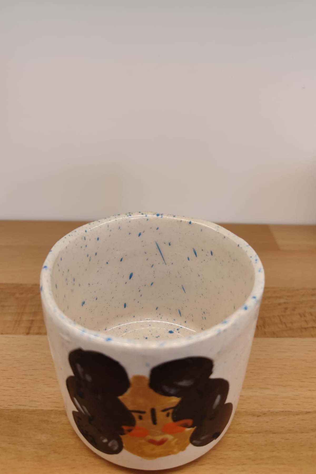 2K Studio Karakız Figürlü Bardak, Mavi Noktacıklı