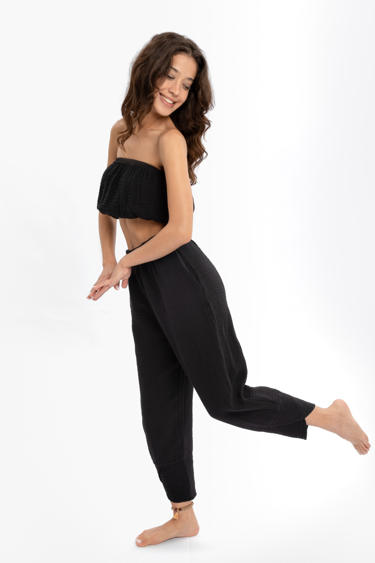 Husufi Siyah Bürümcüklü Crop Top HSFCRTP01_Black