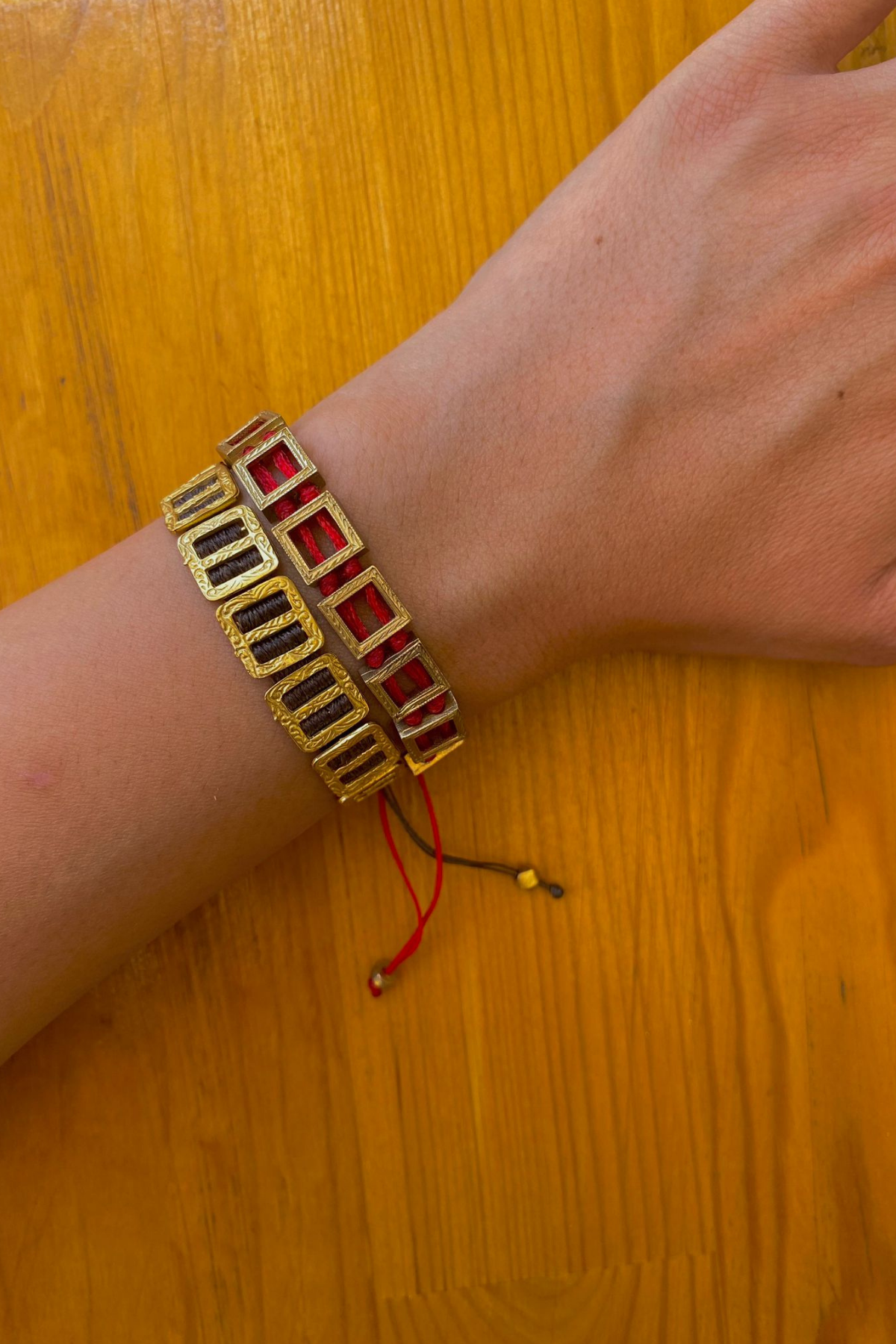 Mitico Jewelry Kırmızı İpli Ayarlanabilir Bileklik